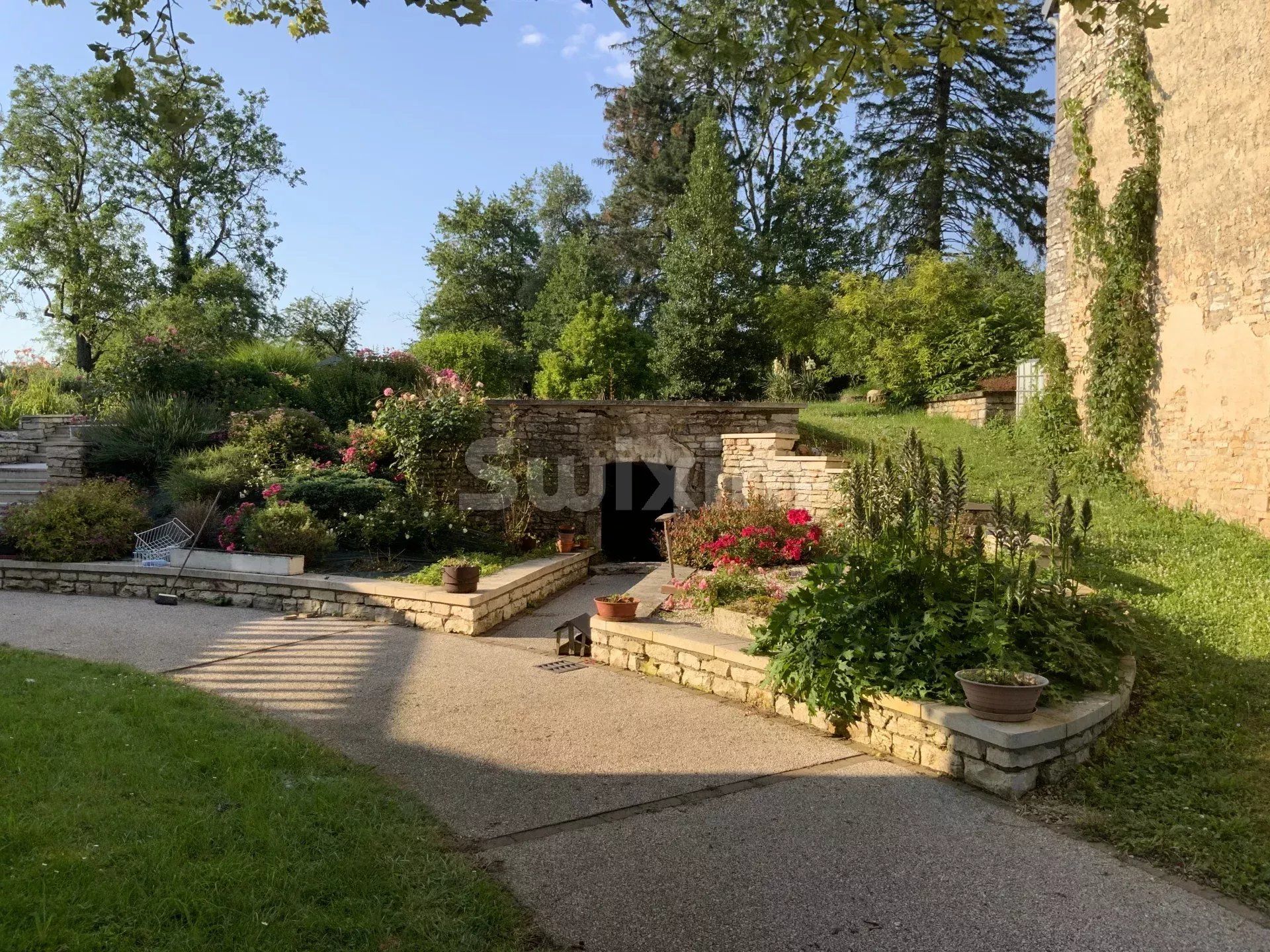 maison 8 Pièces en vente sur Montigny-Mornay-Villeneuve-sur-Vingeanne (21610)