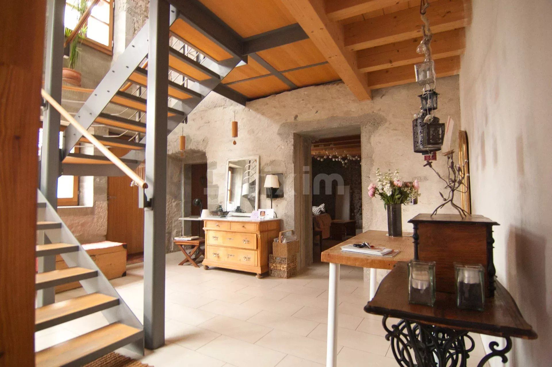 maison 10 Pièces en vente sur Sézegnin (1285)