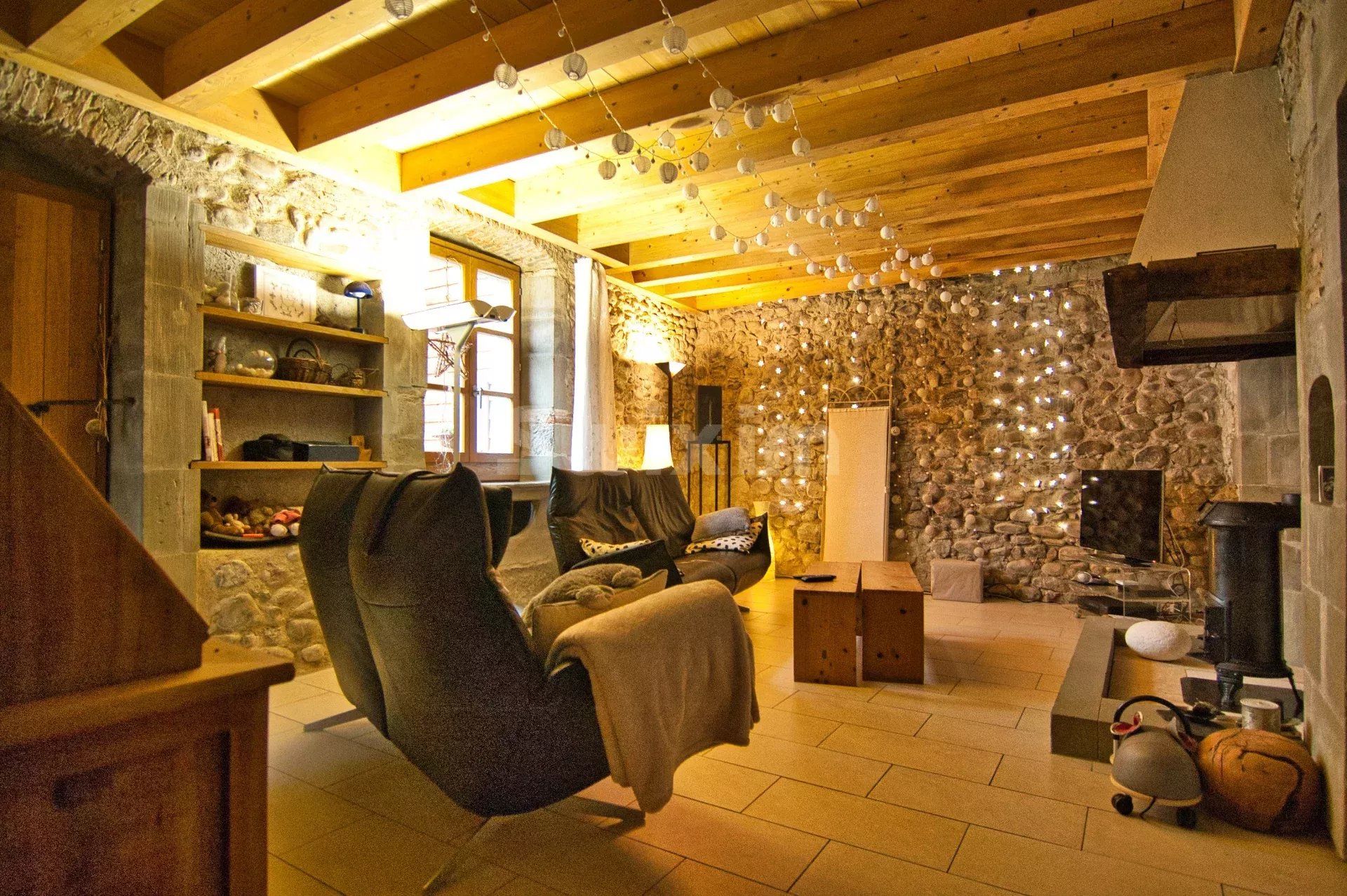 maison 10 Pièces en vente sur Sézegnin (1285)