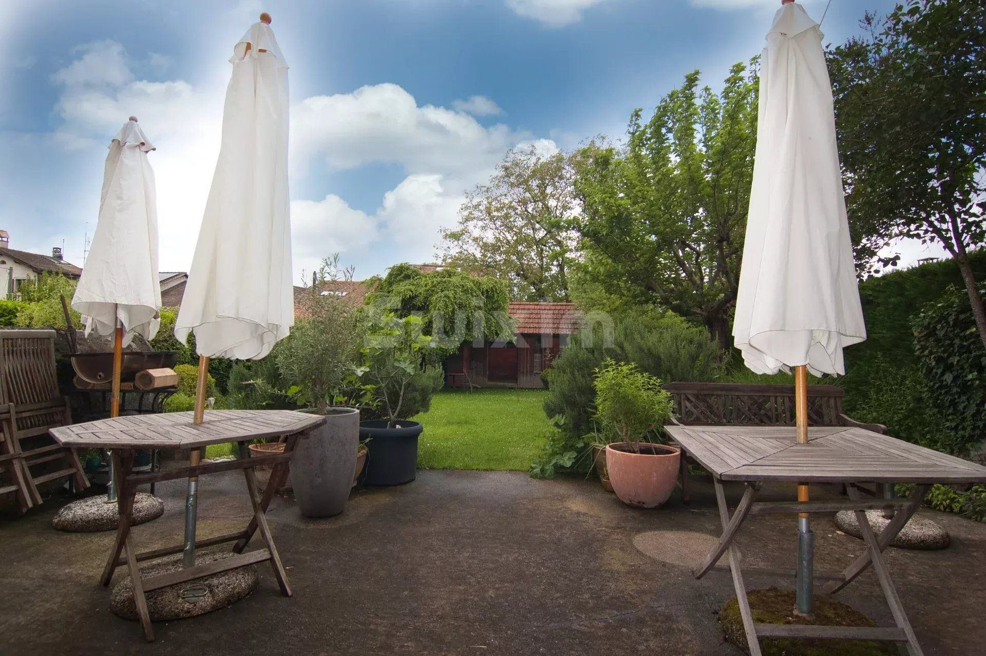 maison 10 Pièces en vente sur Sézegnin (1285)