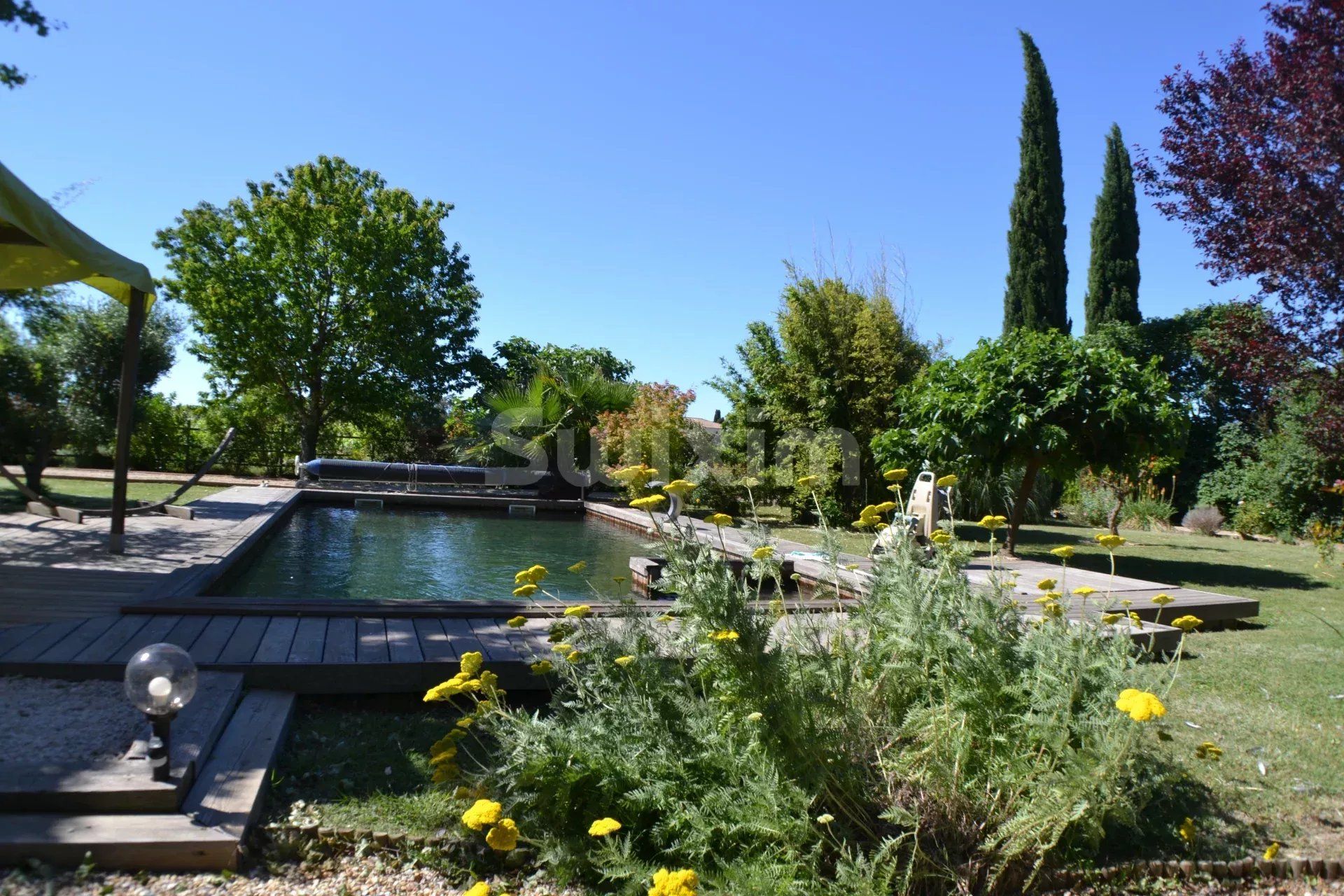 house 10 Rooms life annuity on Saint-Laurent-d'Aigouze (30220)