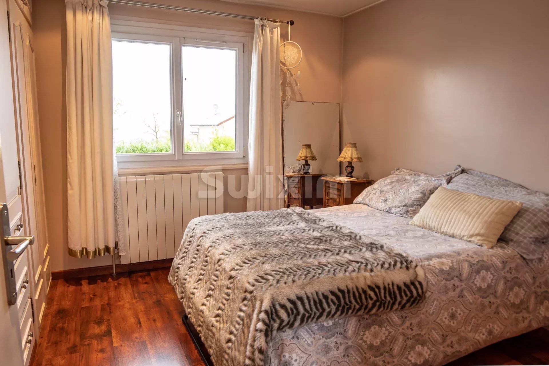 house 5 Rooms for sale on Anthy-sur-Léman (74200)