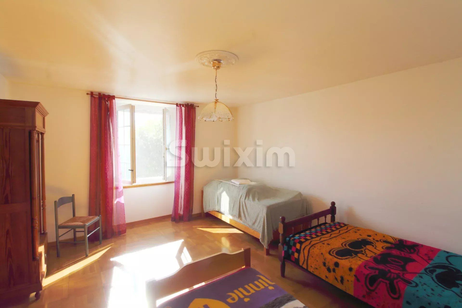 casa 9 Quartos para venda sobre Thieffrans (70230)