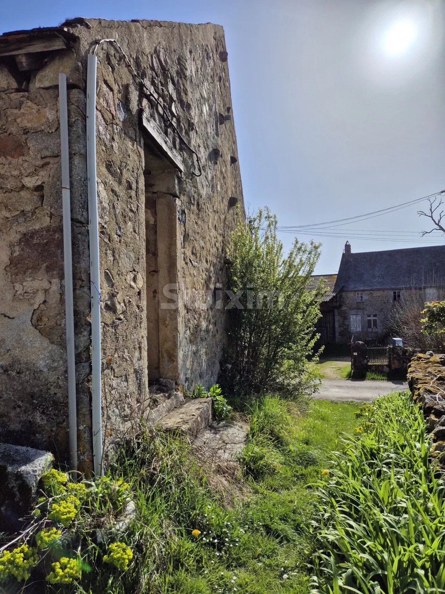 haus 3 Zimmer zum verkauf auf Saint-André-en-Morvan (58140)