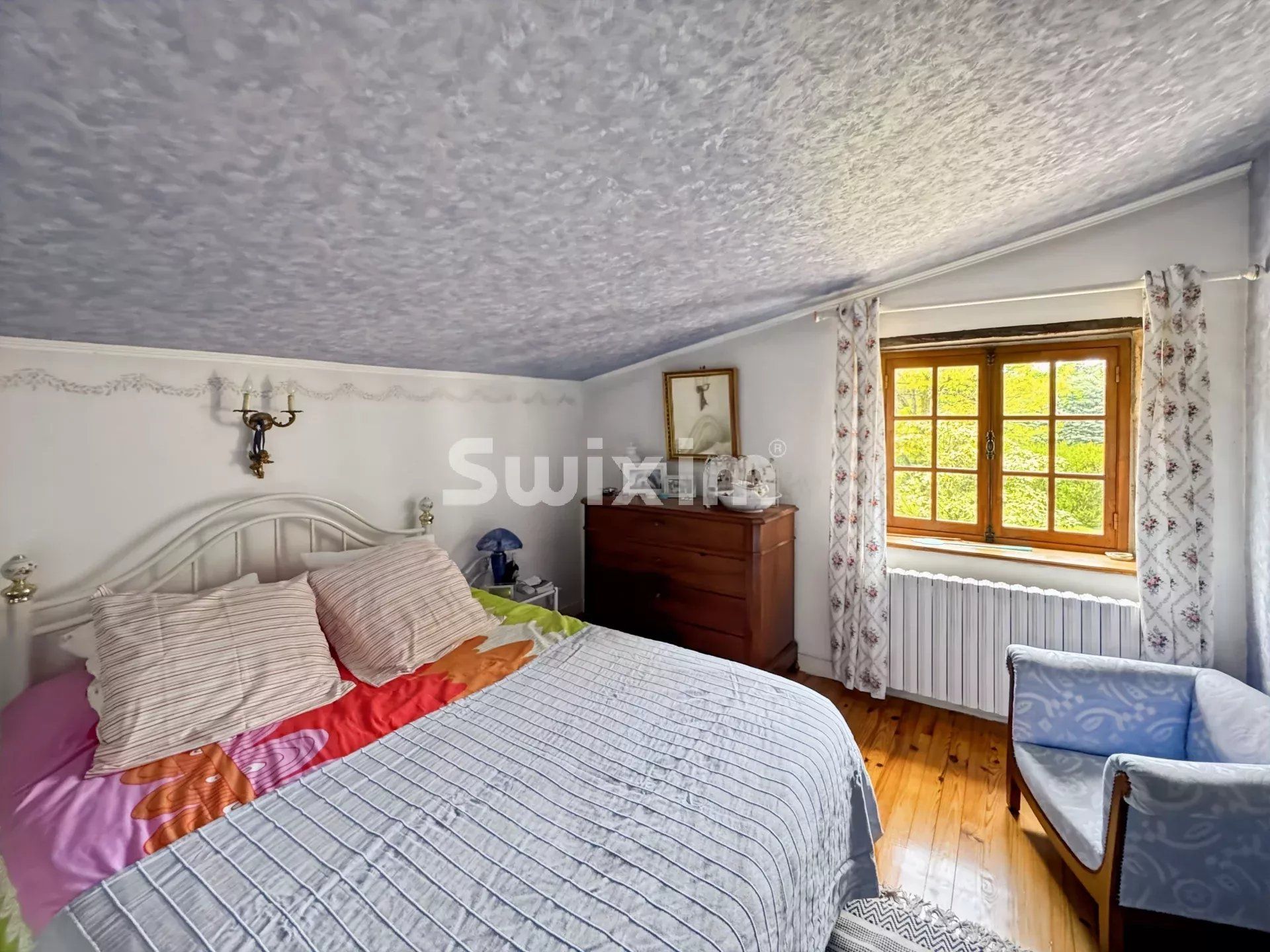 house 6 Rooms for sale on Montélimar (26200)