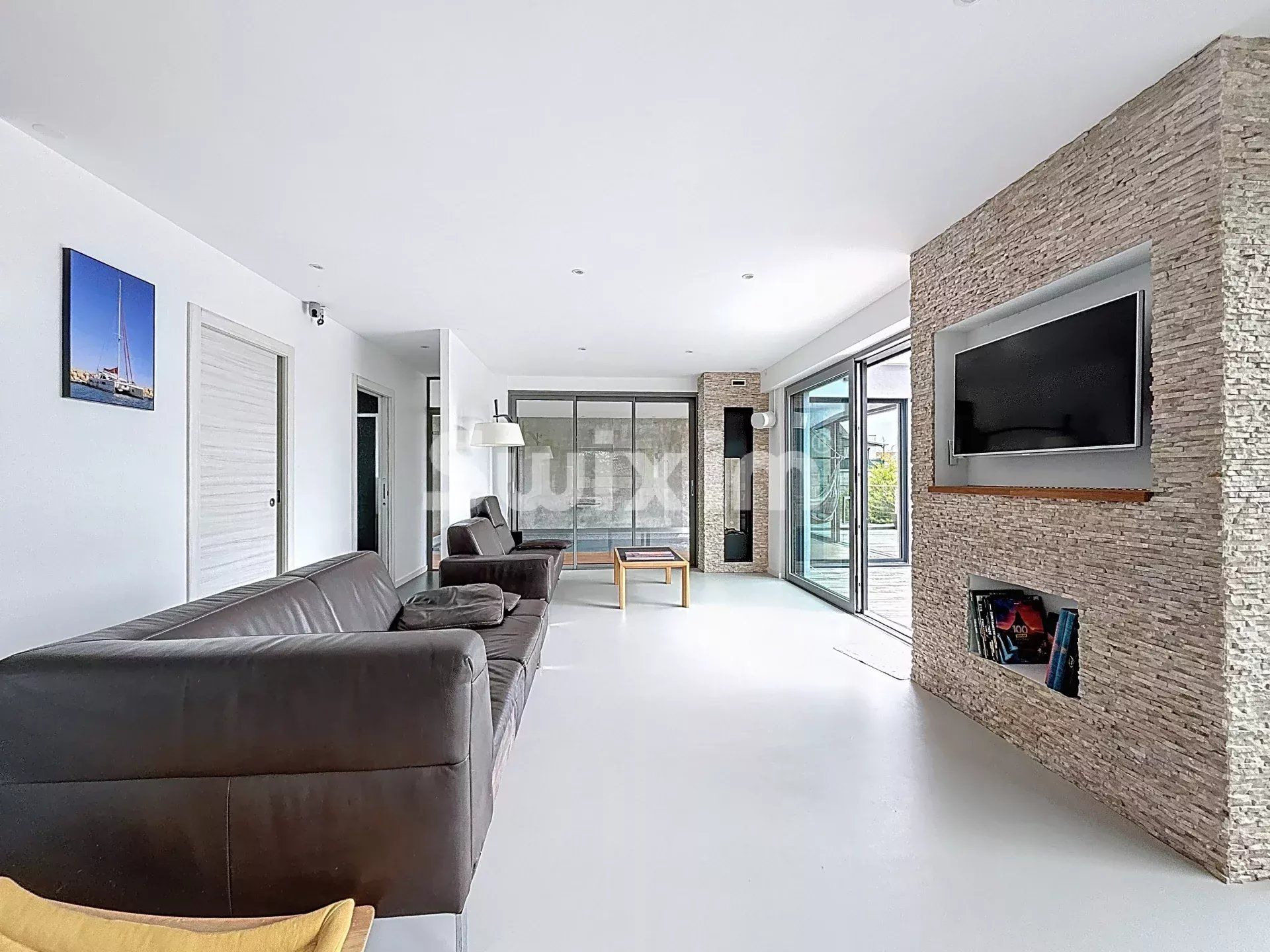 haus 6 Zimmer zum verkauf auf Prévessin-Moëns (01280)