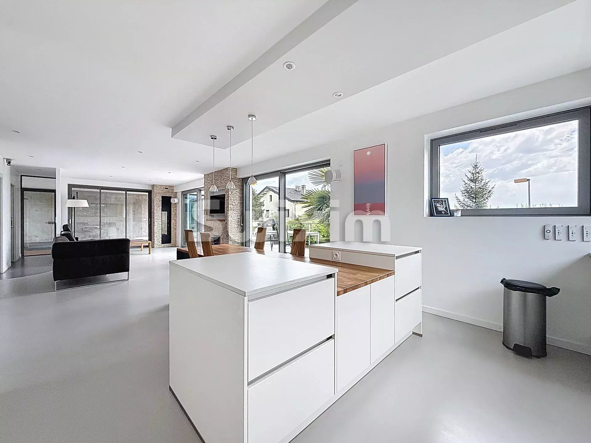 casa 6 Salas en venta en Prévessin-Moëns (01280)