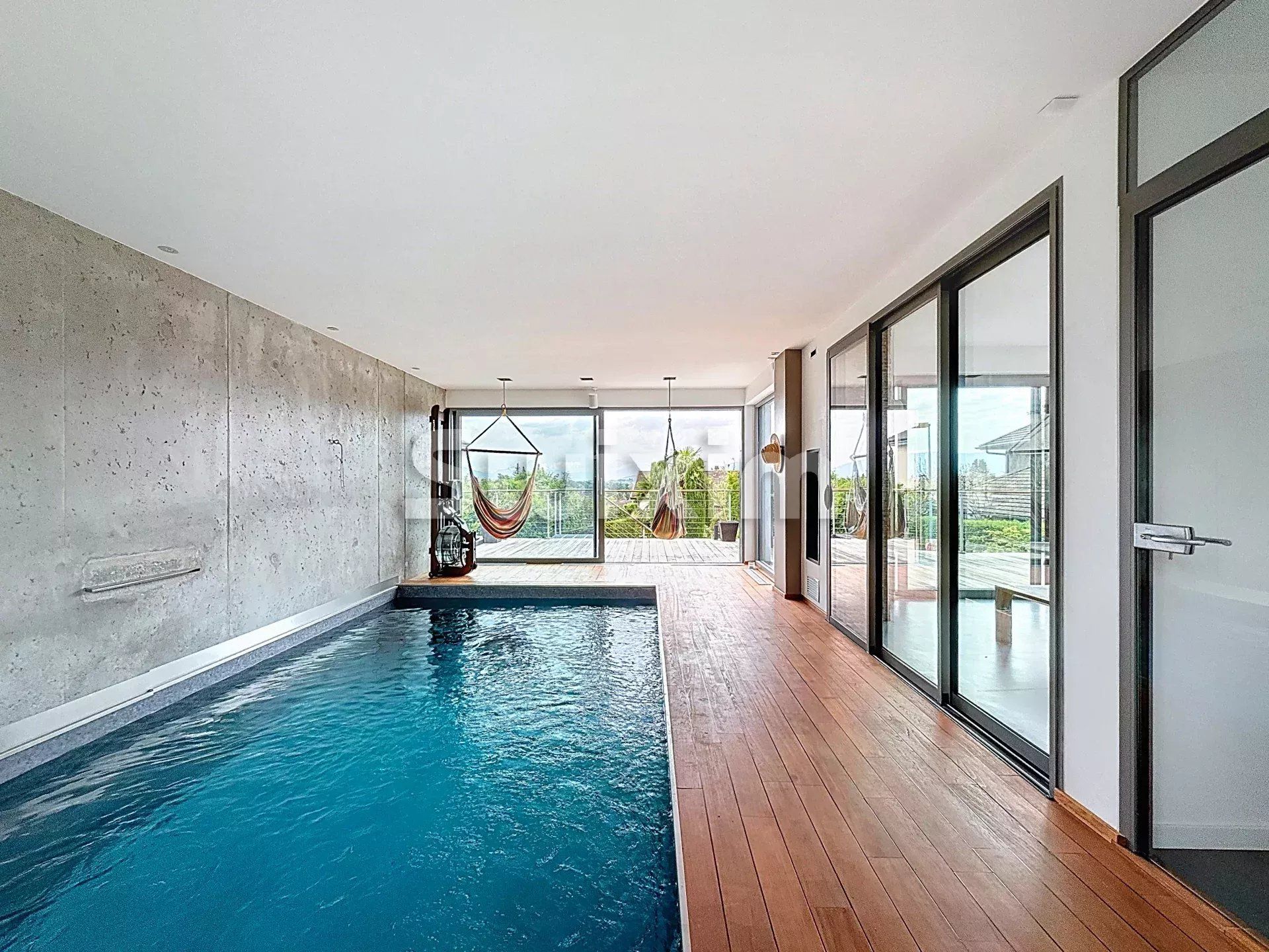 casa 6 Salas en venta en Prévessin-Moëns (01280)