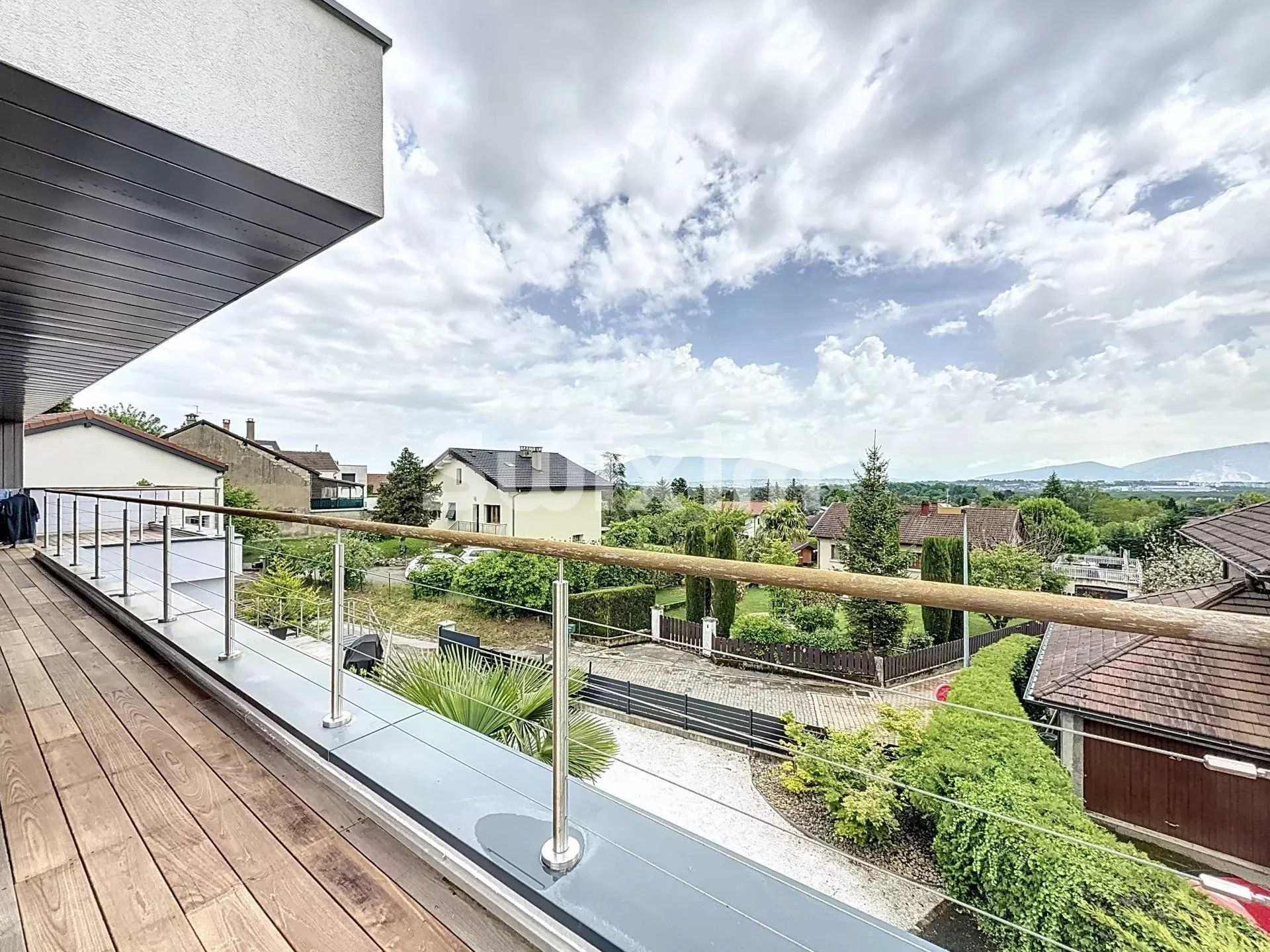 haus 6 Zimmer zum verkauf auf Prévessin-Moëns (01280)