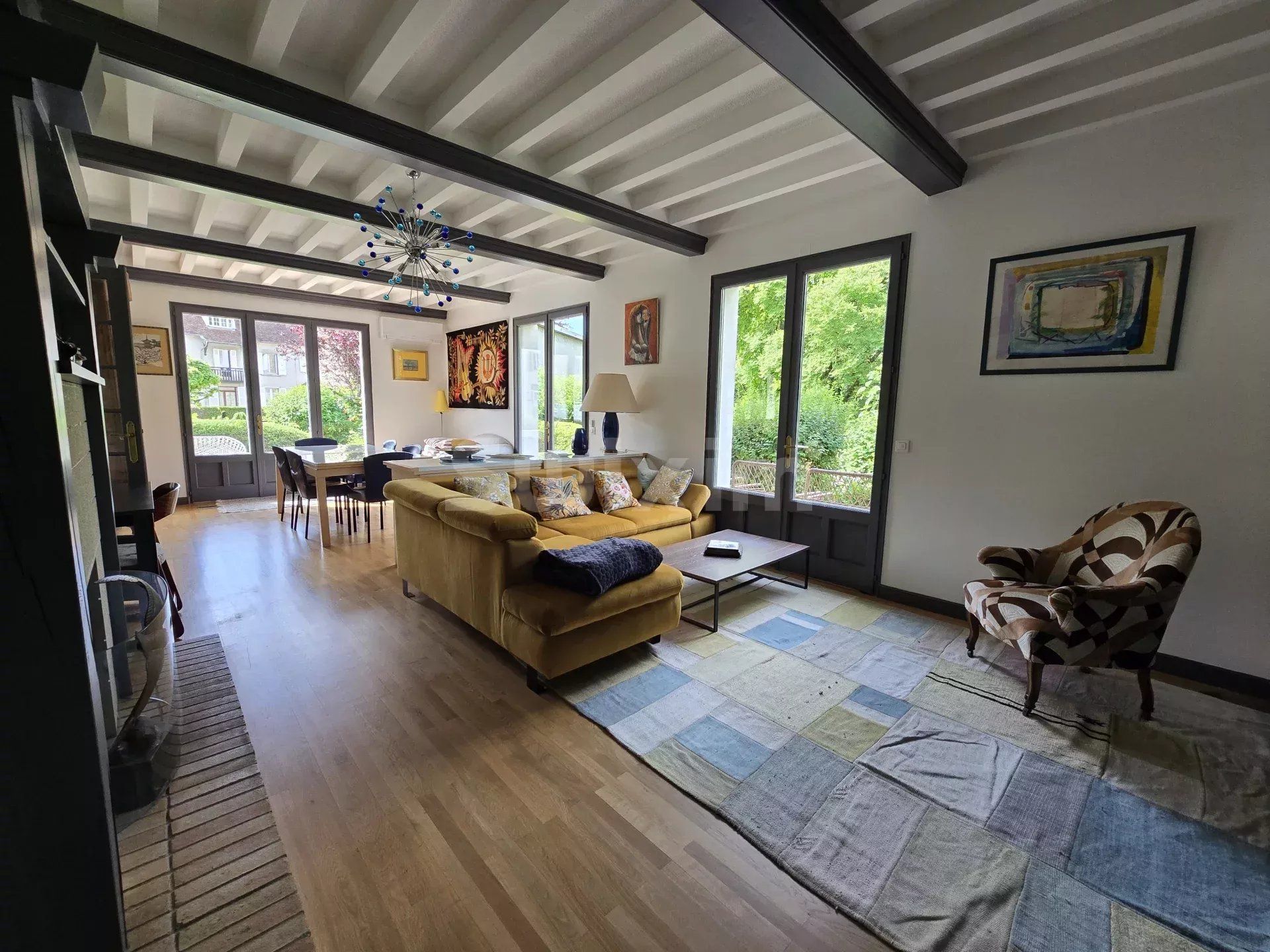 casa 6 Quartos para venda sobre Voiteur (39210)