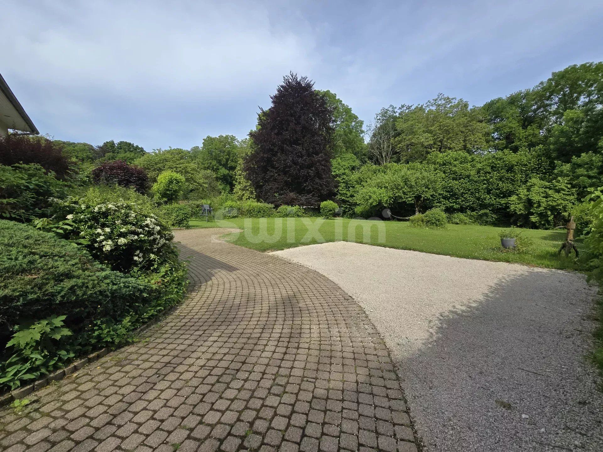 casa 6 Quartos para venda sobre Voiteur (39210)