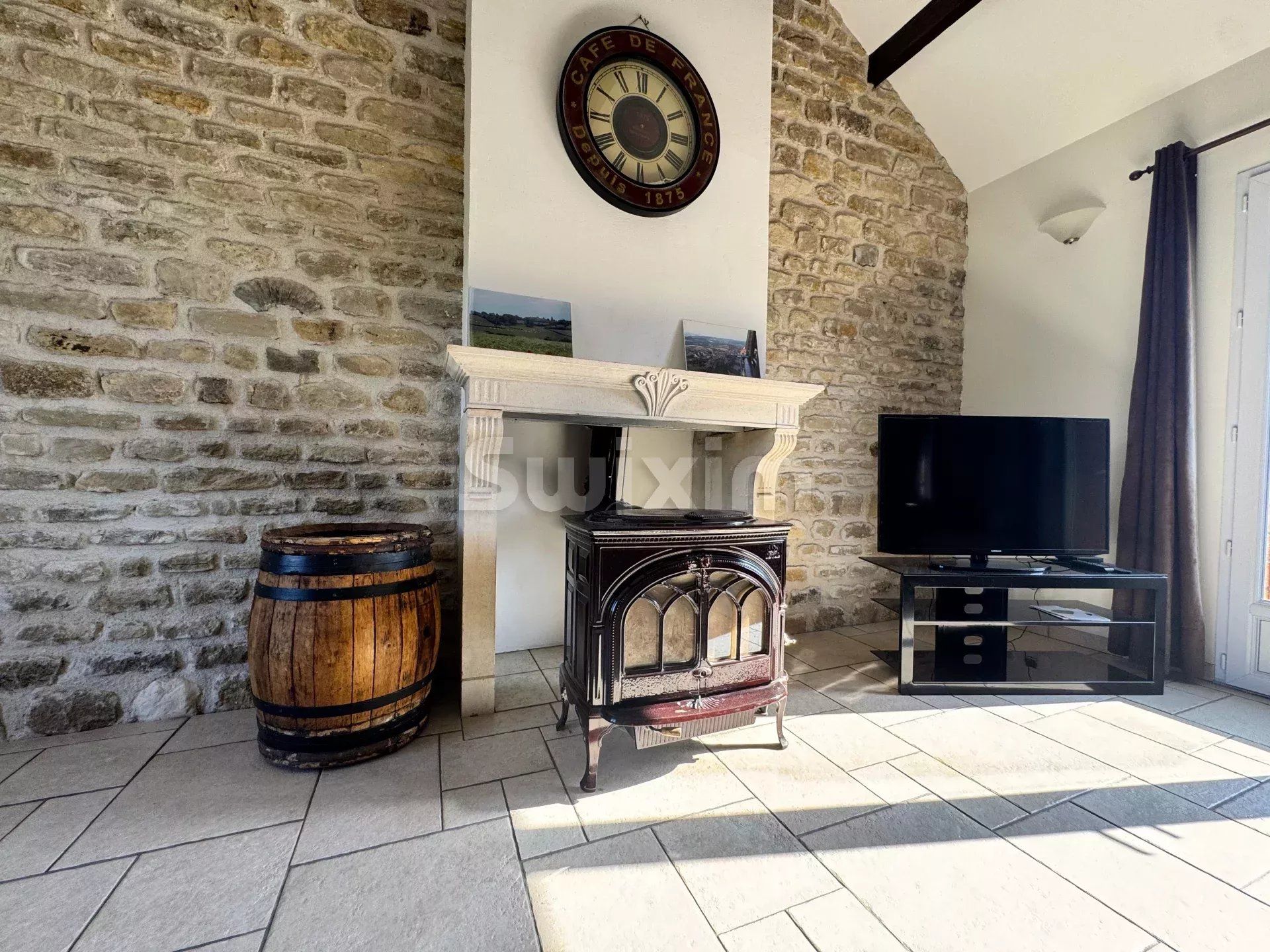 casa 5 Quartos para venda sobre Avallon (89200)