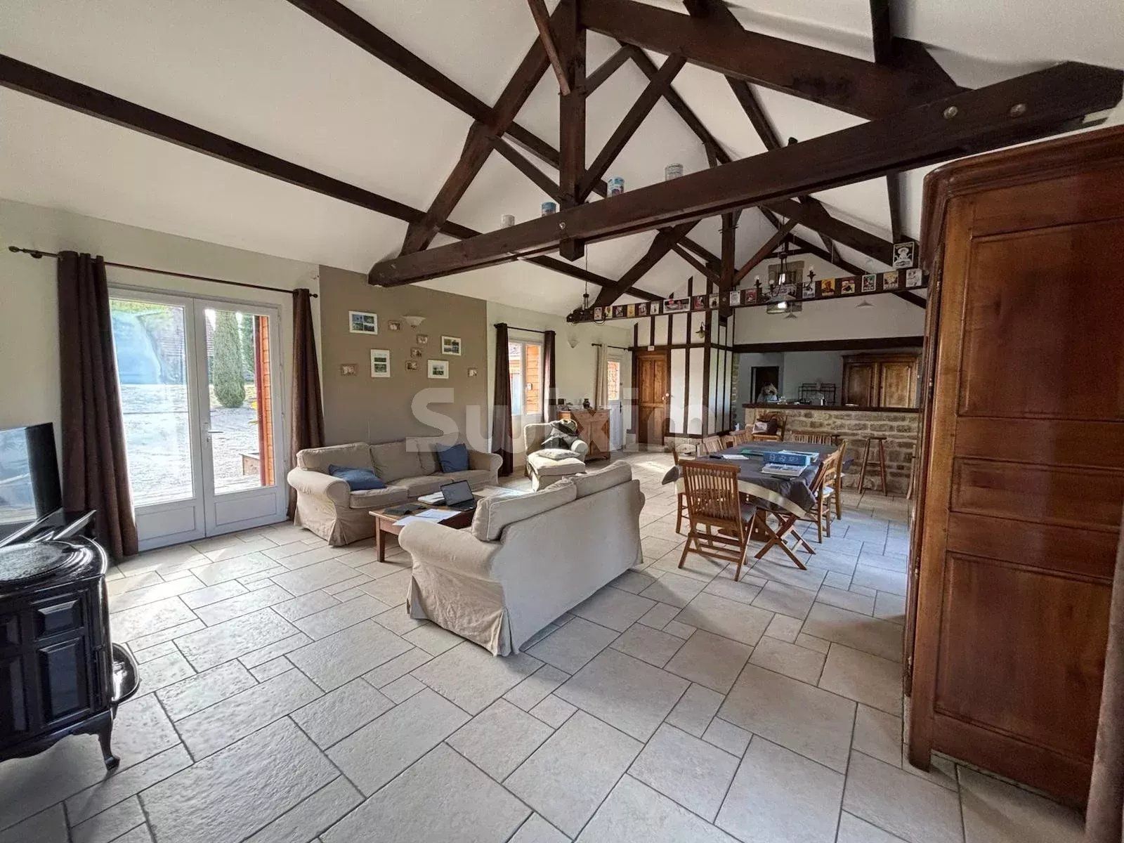 casa 5 Quartos para venda sobre Avallon (89200)