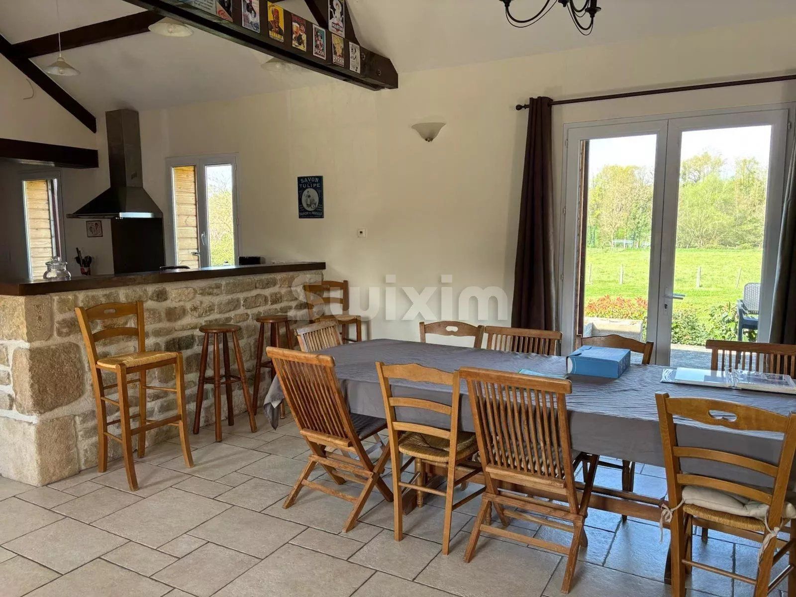 casa 5 Quartos para venda sobre Avallon (89200)