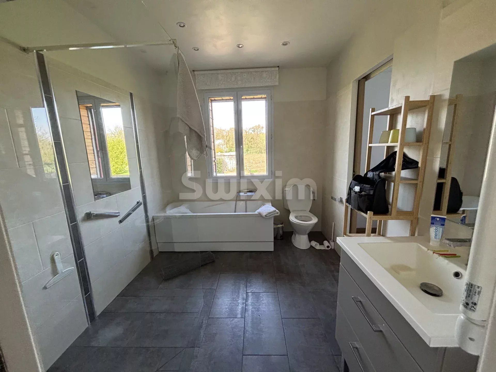 casa 5 Quartos para venda sobre Avallon (89200)