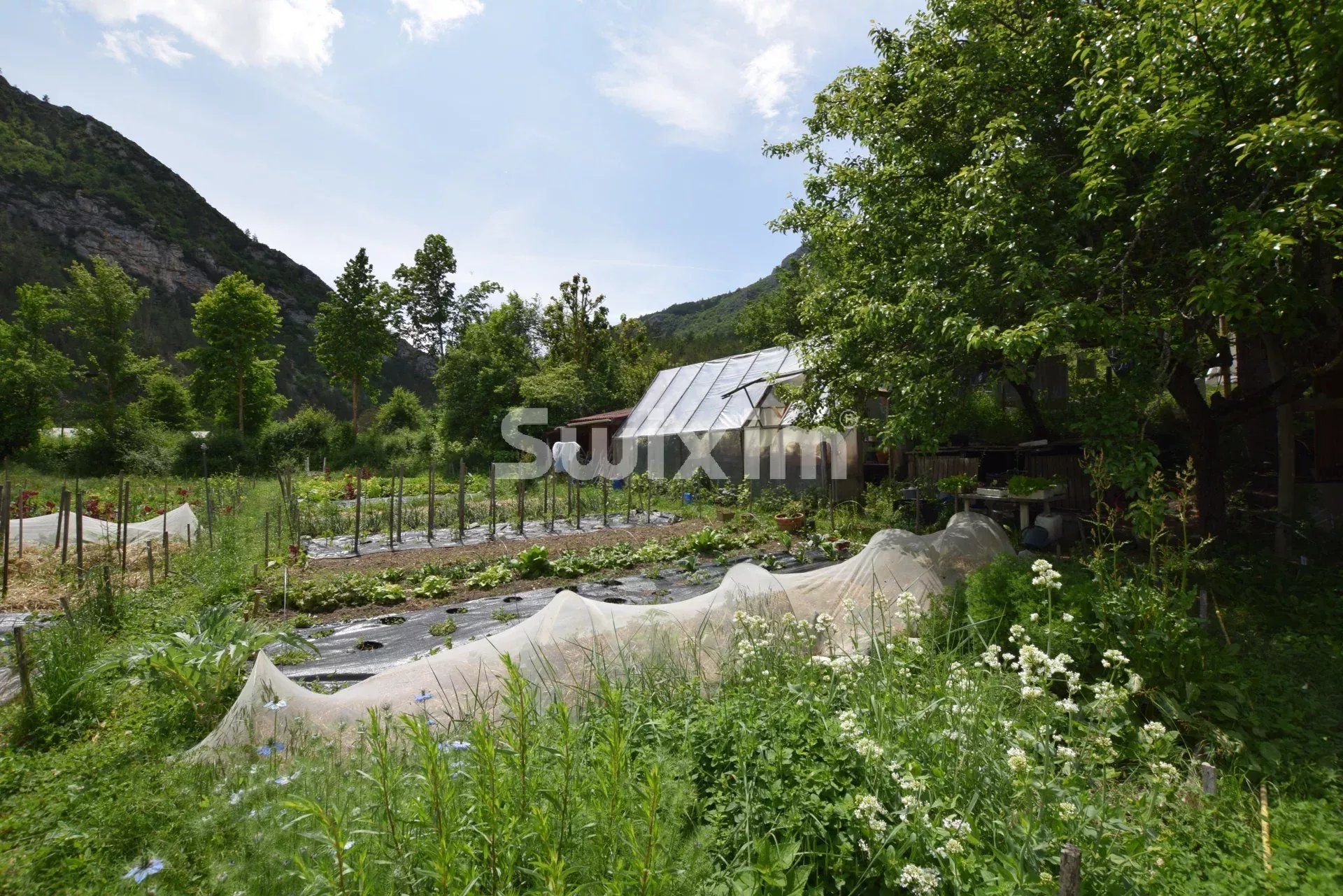 propriété 14 Pièces en vente sur Saint-Benoit-en-Diois (26340)