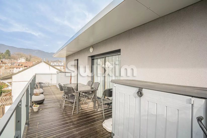 Sale Apartment Divonne-les-Bains 4 Rooms 103 m²
