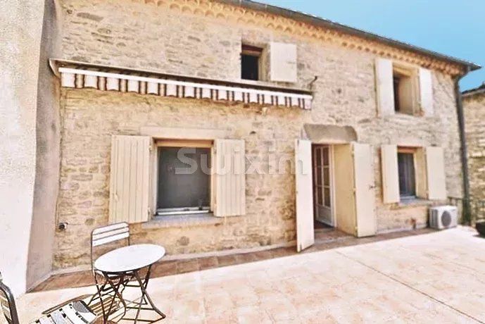 house 5 Rooms for sale on Uzès (30700)