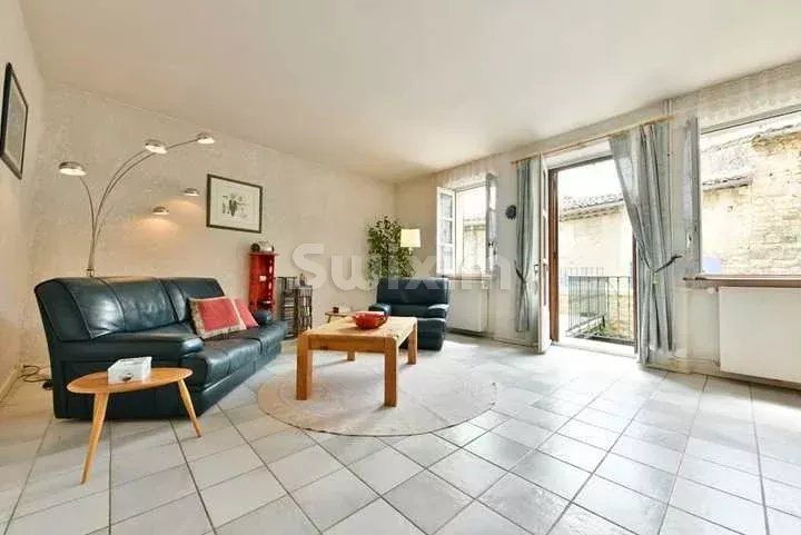 house 5 Rooms for sale on Uzès (30700)