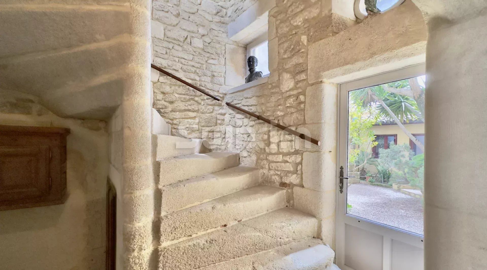 propriété 7 Pièces en vente sur Meynes (30840)