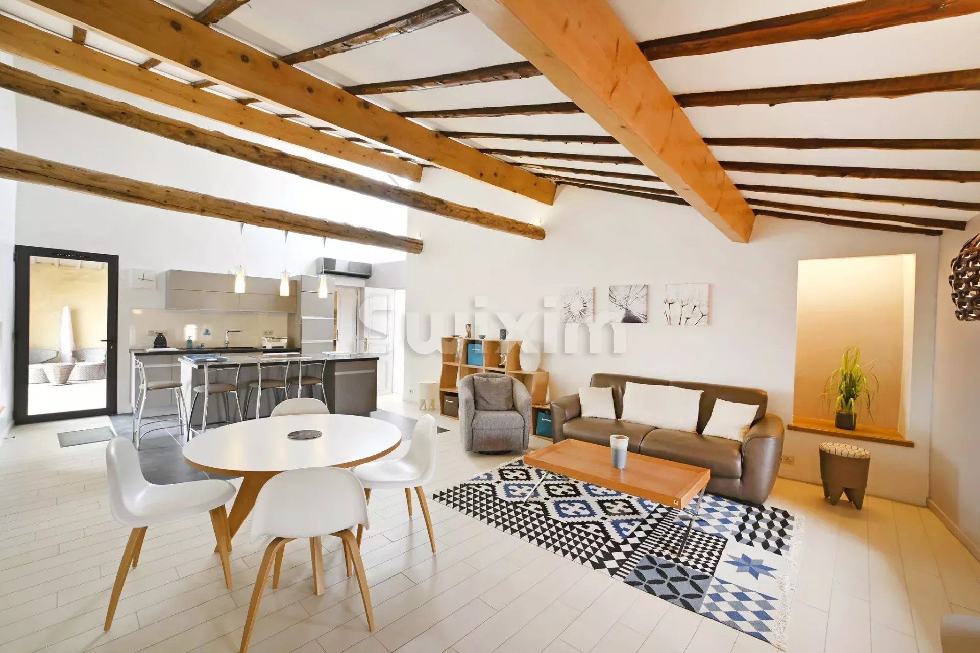 propriété 7 Pièces en vente sur Meynes (30840)