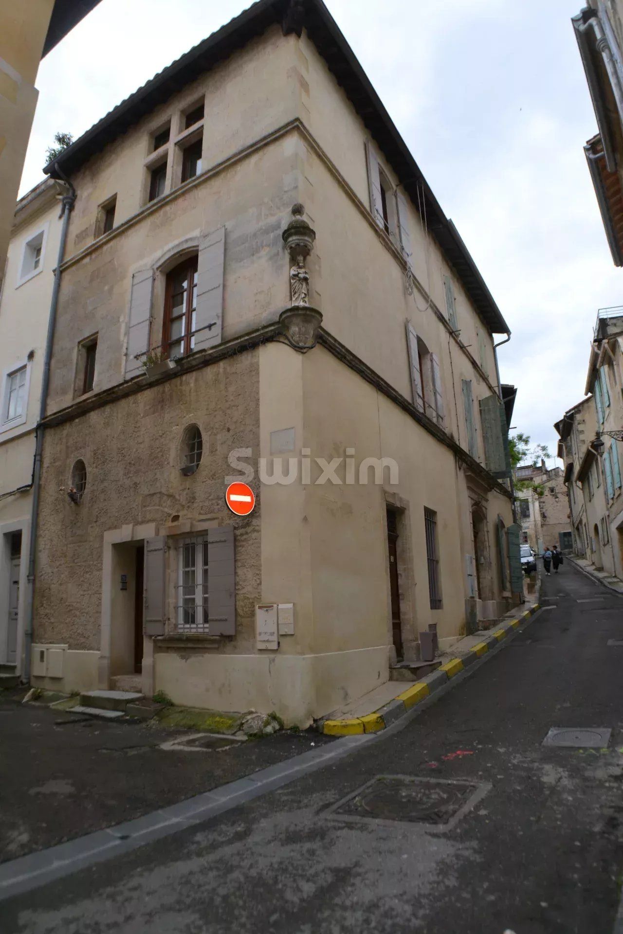 casa di città 4 Camere in vendita su Arles (13200)