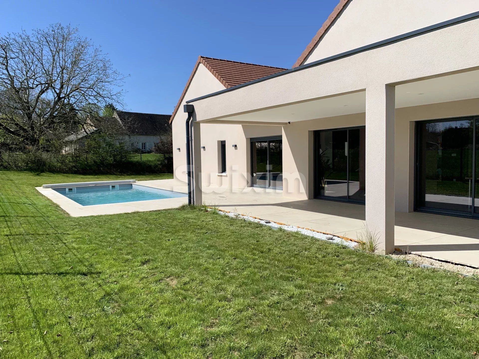 villa 6 Salas en venta en Lux (71100)