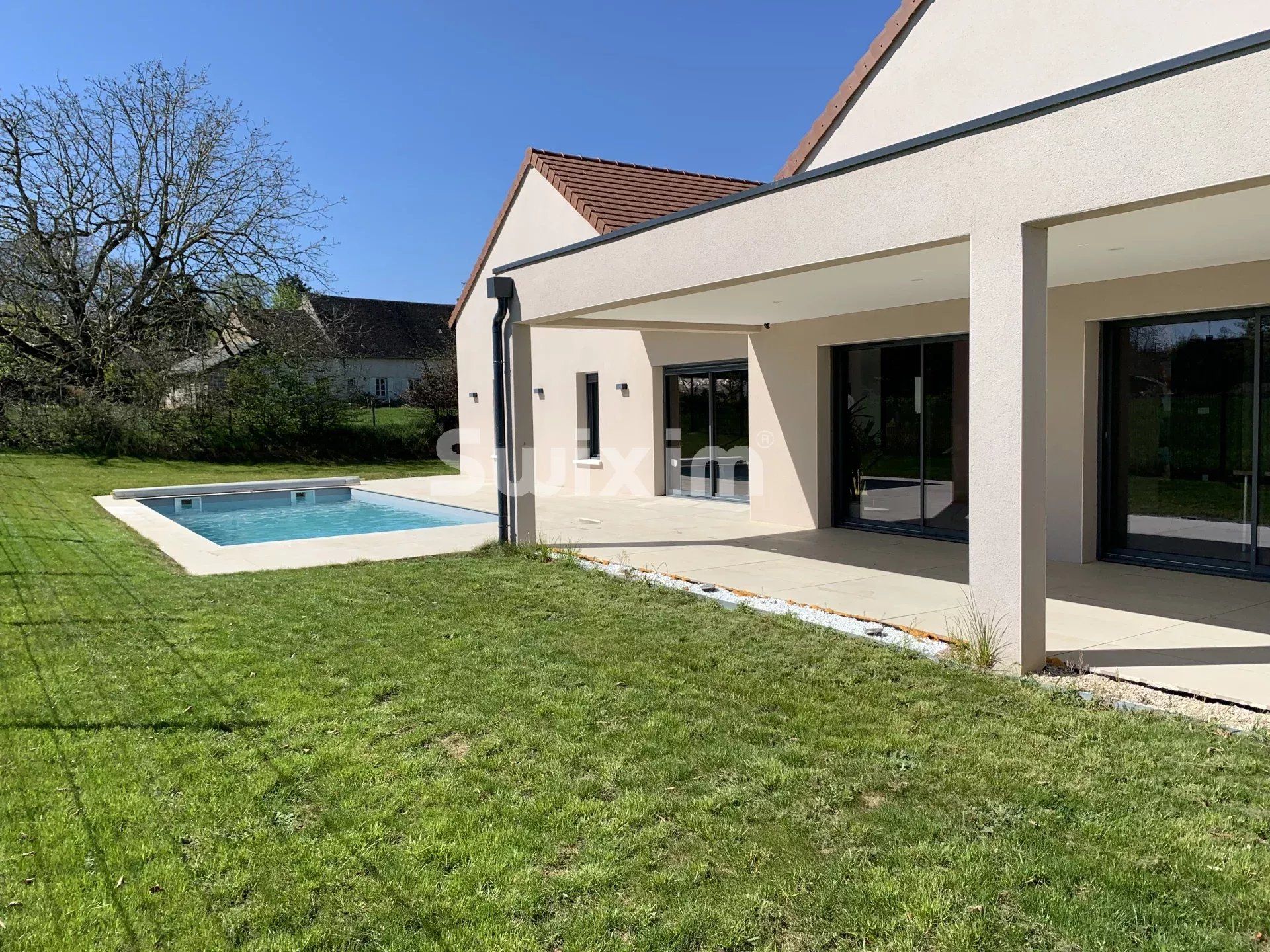 villa 6 Pièces en vente sur Lux (71100)