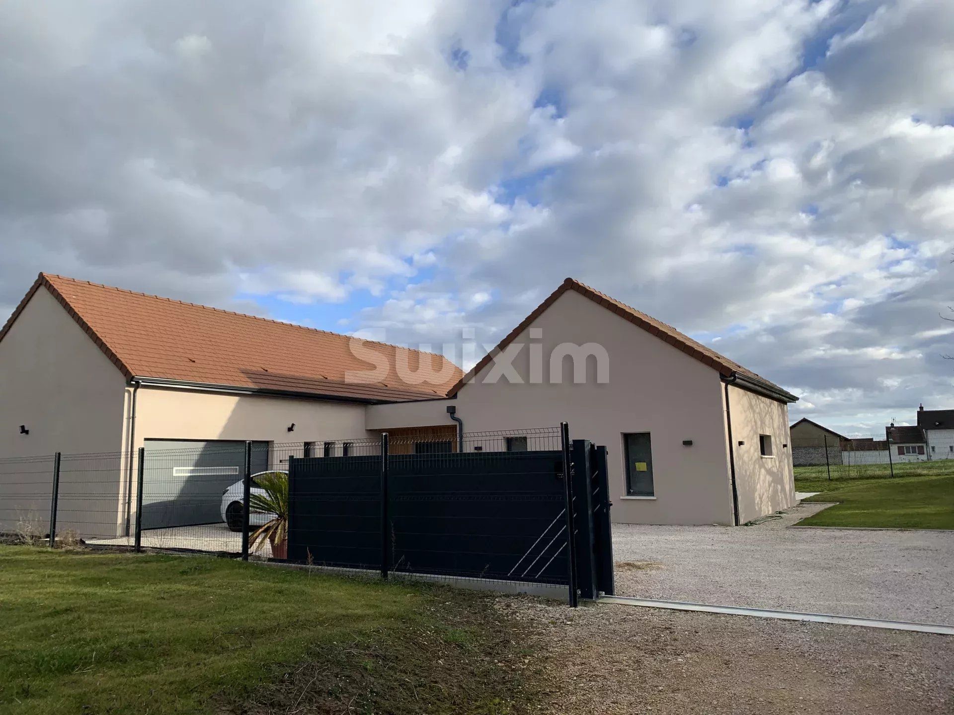 villa 6 Salas en venta en Lux (71100)