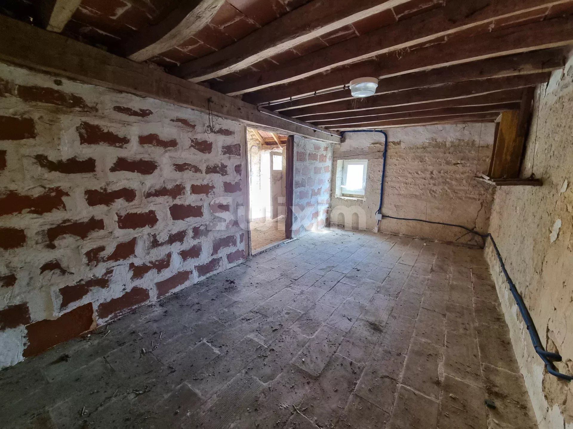 local d'activité 1 pièce en vente sur Clamecy (58500)