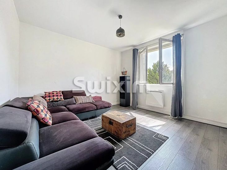 apartment 3 Rooms for sale on Divonne-les-Bains (01220) Sale Apartment Divonne-les-Bains 3 Rooms 66.16 m²