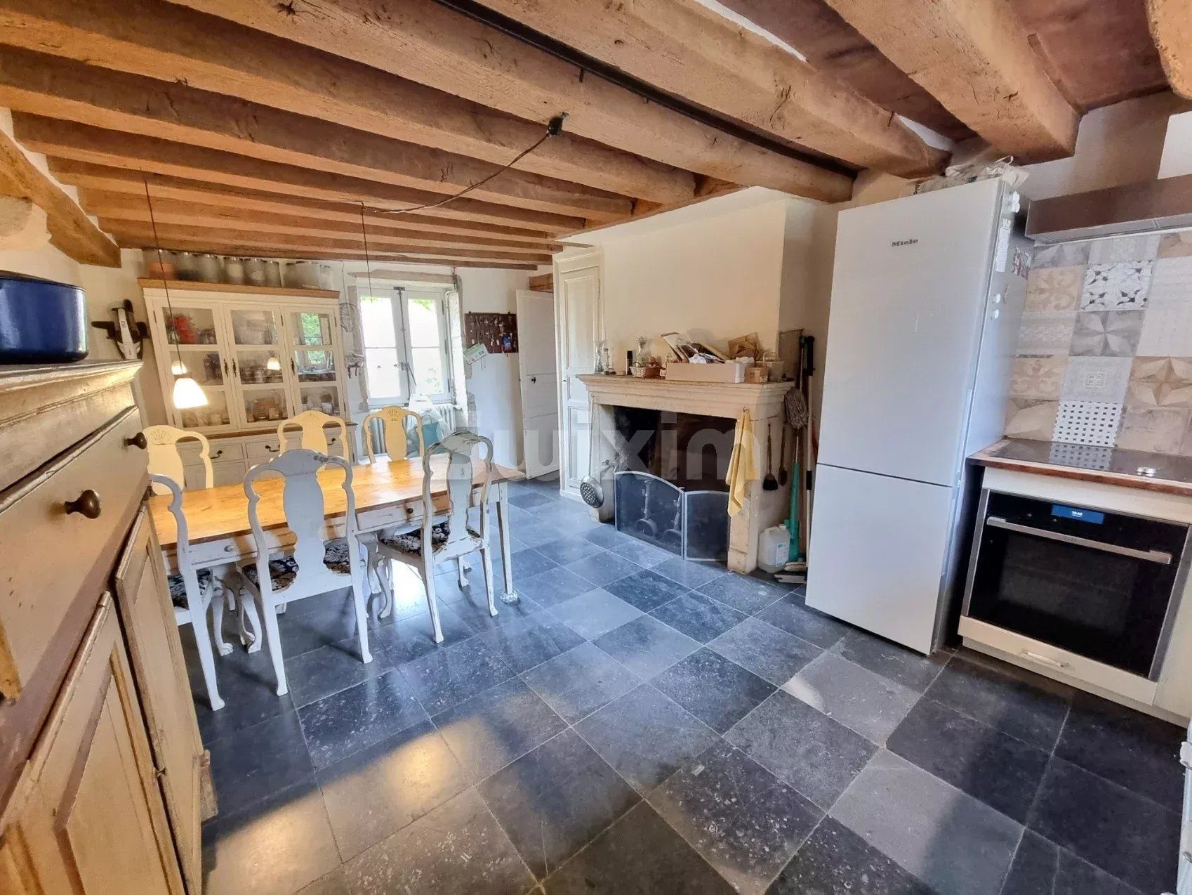 propriété 11 Pièces en vente sur Brinon-sur-Beuvron (58420)