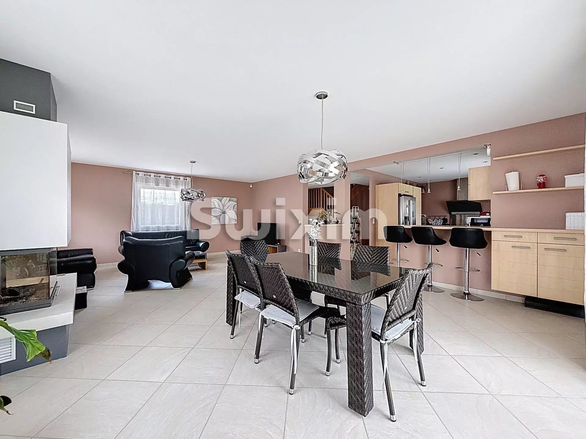 haus 7 Zimmer zum verkauf auf Prévessin-Moëns (01280)