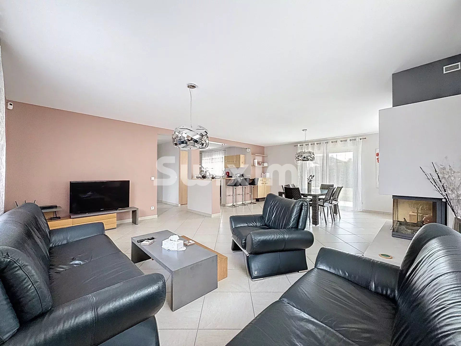 maison 7 Pièces en vente sur Prévessin-Moëns (01280)