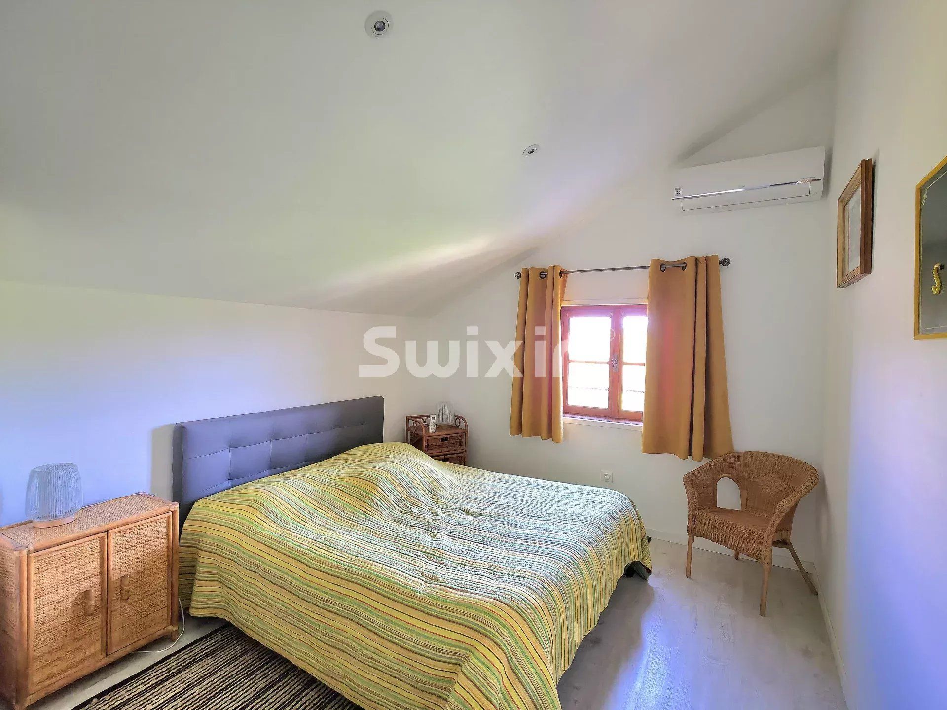 casa 10 Salas en venta en Grignan (26230)