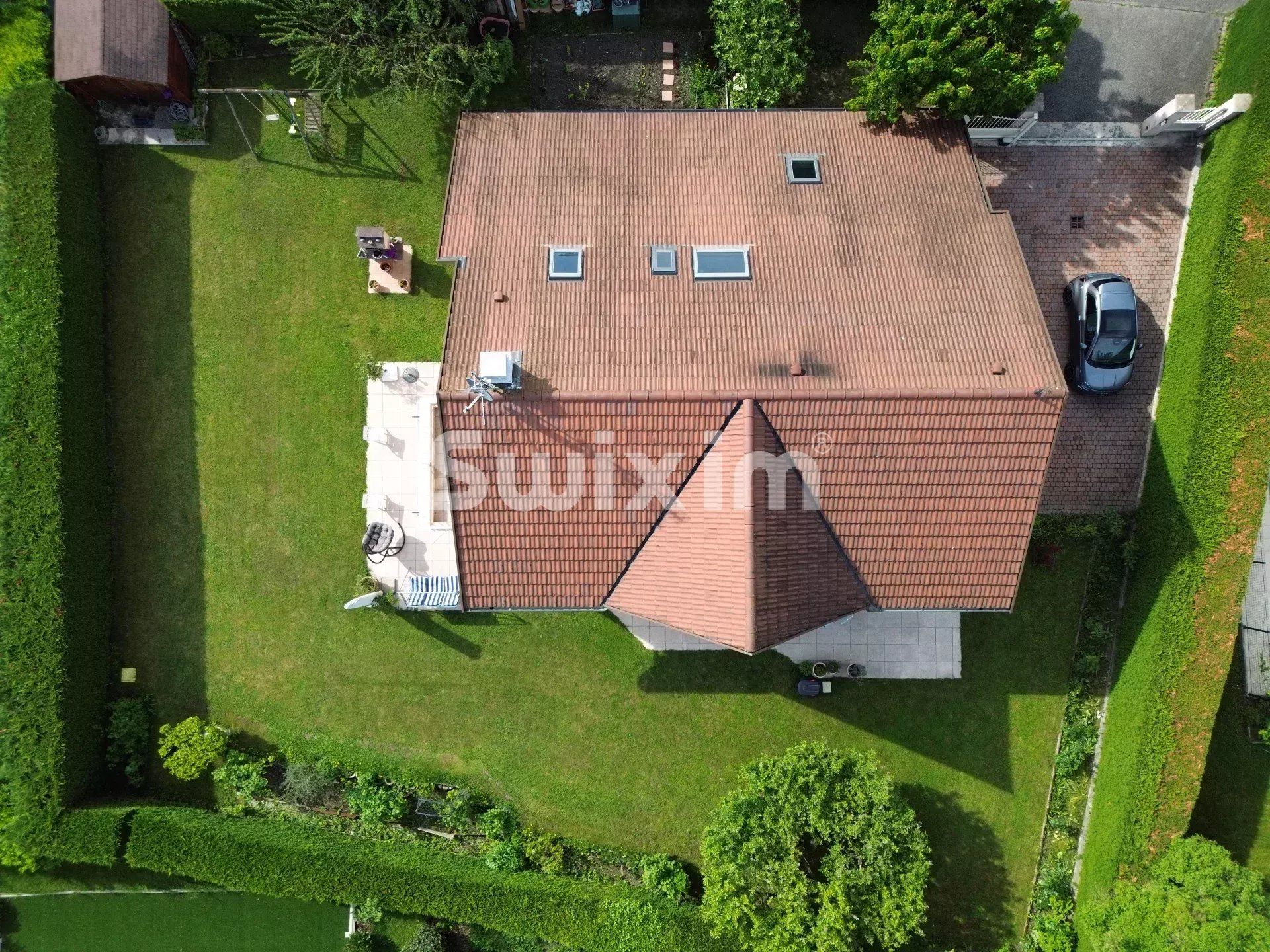 casa 7 Camere in vendita su Sergy (01630)