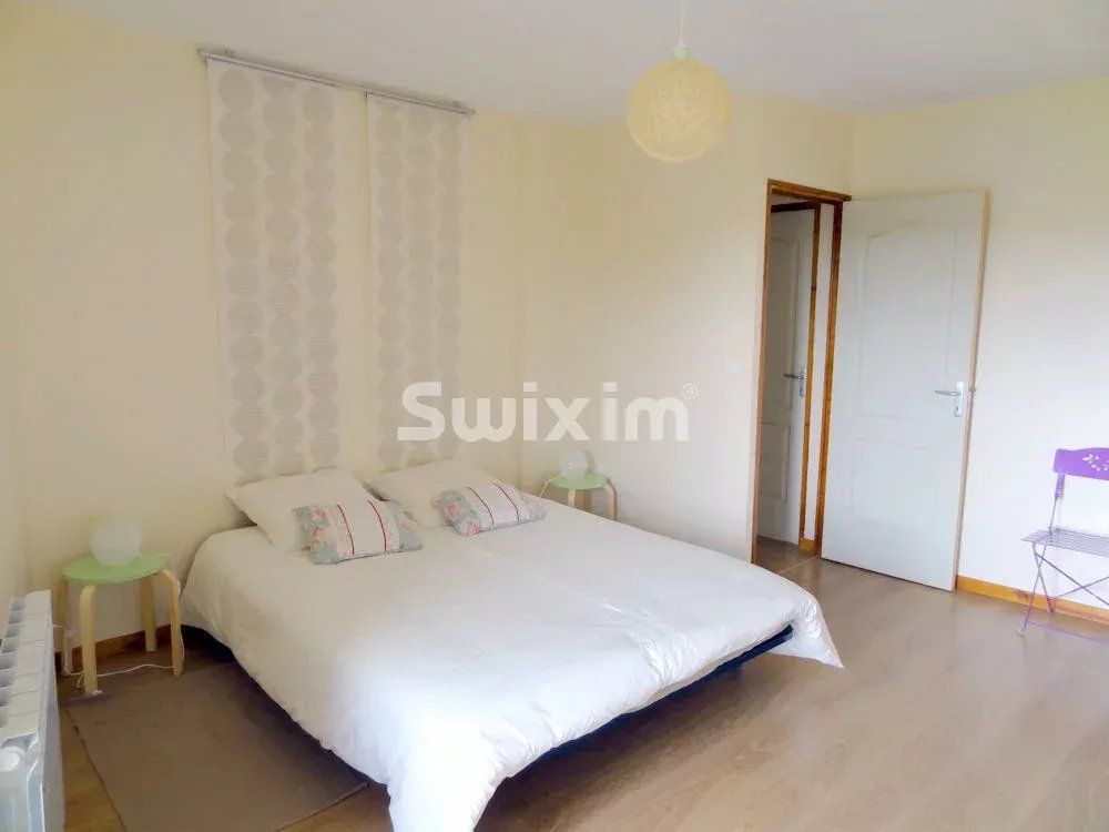 casa 7 Camere in vendita su Avallon (89200)