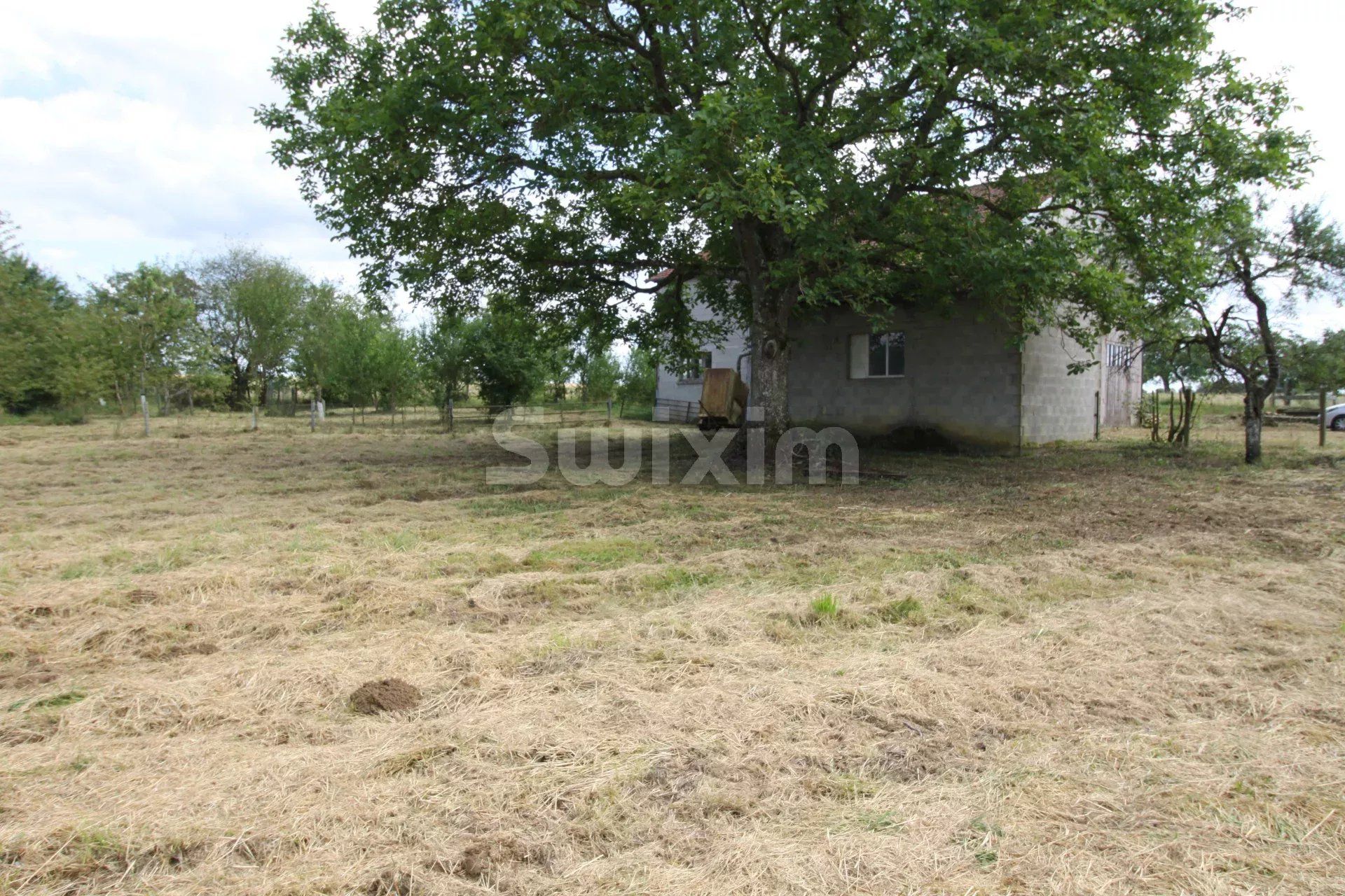 local d'activité 2 Pièces en vente sur Blevaincourt (88320)