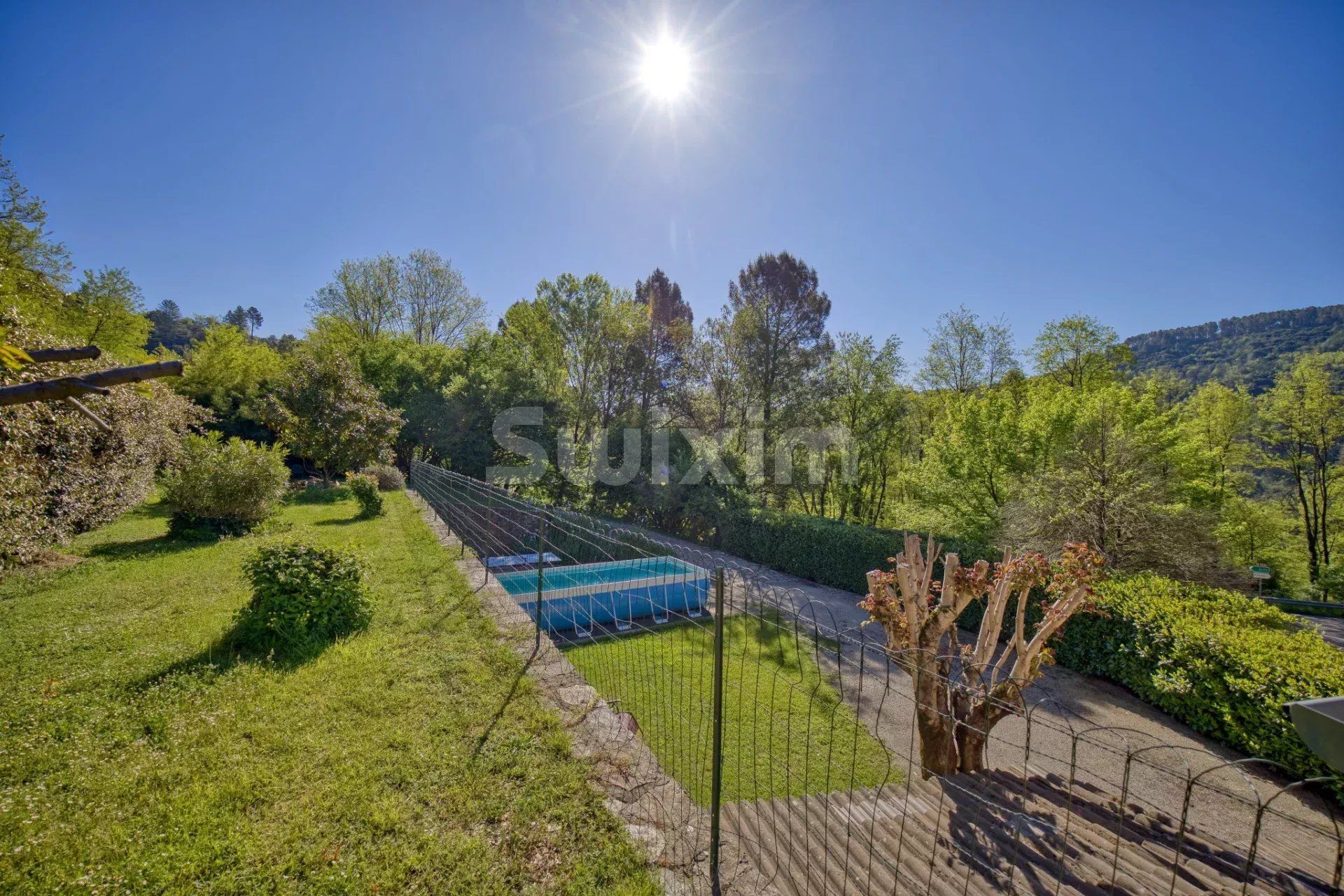 casa 10 Salas en venta en Le Collet-de-Dèze (48160)