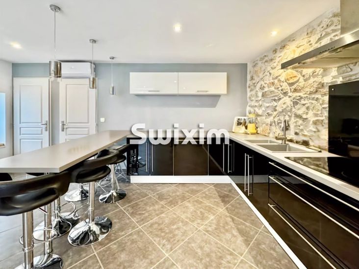 Vente Maison Bourg-Saint-Andéol 5 Pièces 163 m²