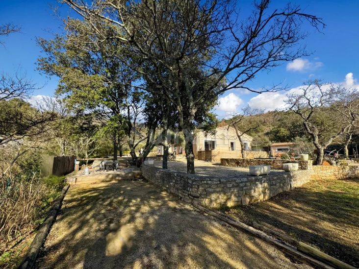 Vente Maison Aiguèze 10 Pièces 205 m²