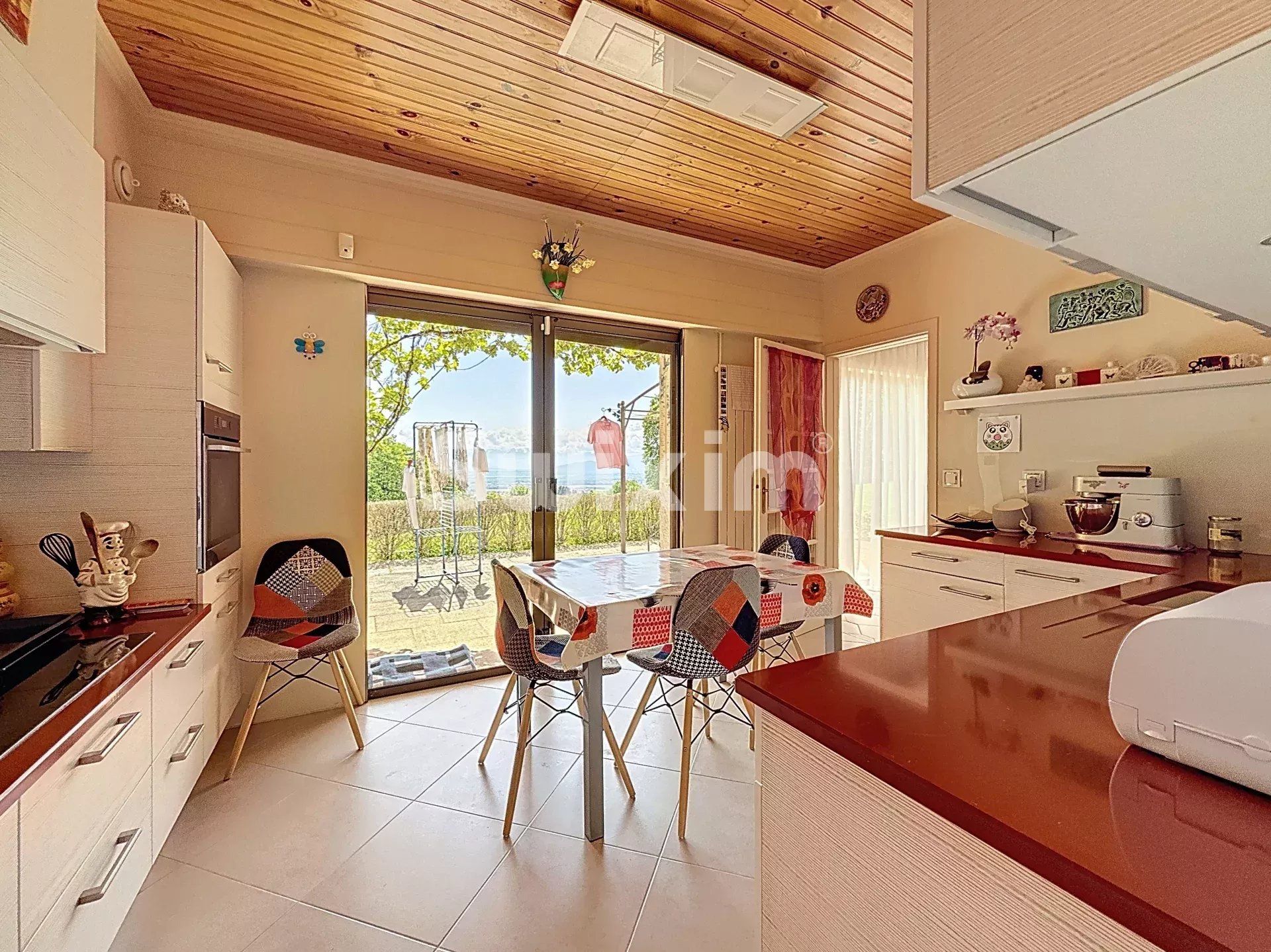 casa 7 Camere in vendita su Gex (01170)