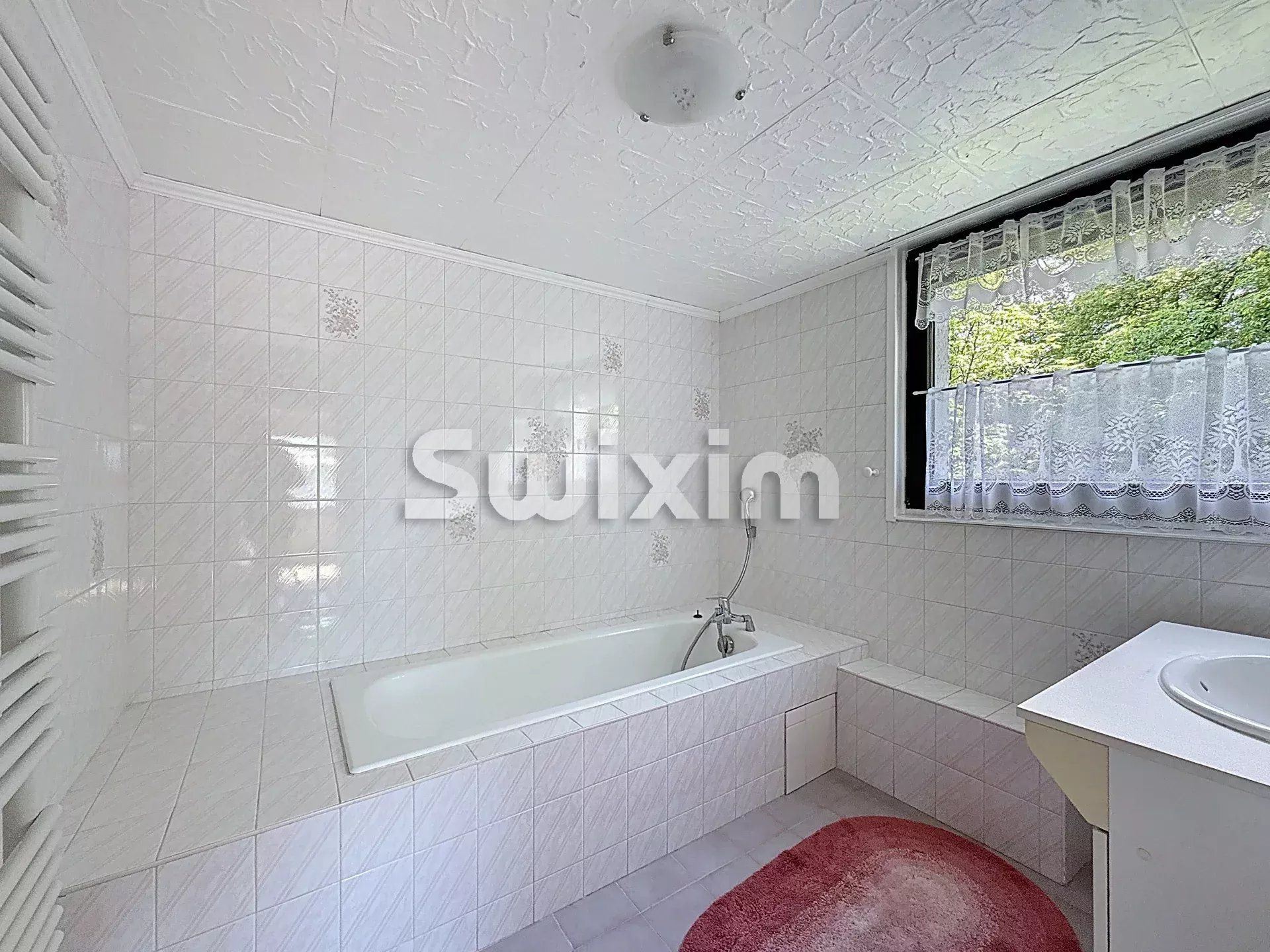 casa 7 Quartos para venda sobre Gex (01170)