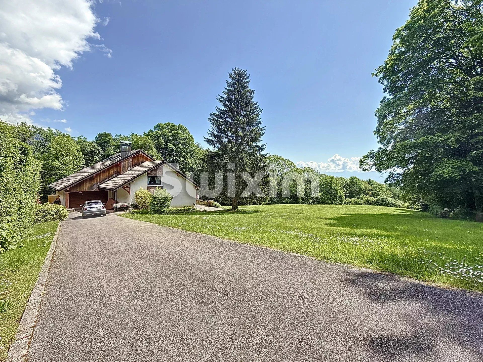 casa 7 Quartos para venda sobre Gex (01170)