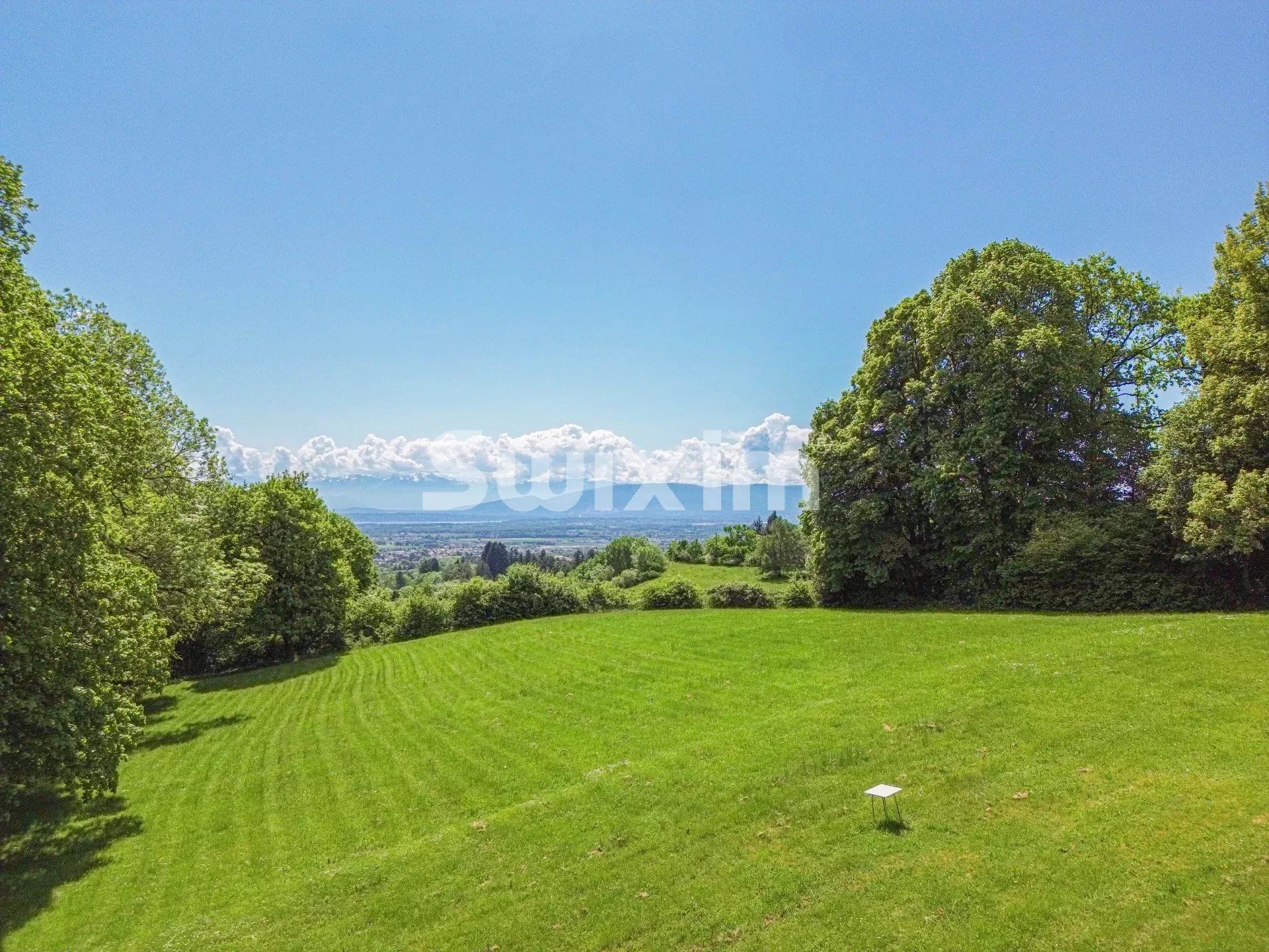 casa 7 Camere in vendita su Gex (01170)