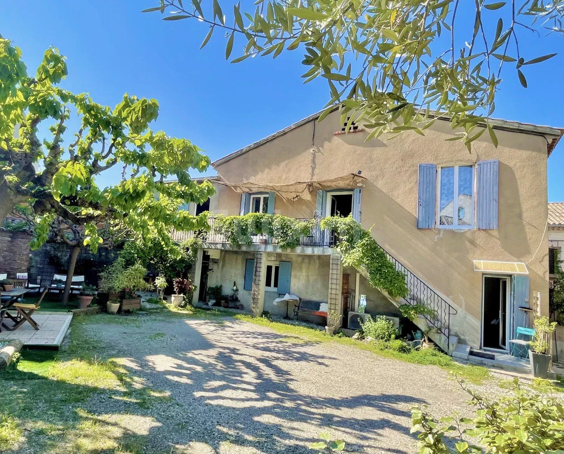 house 6 Rooms for sale on Lédignan (30350)