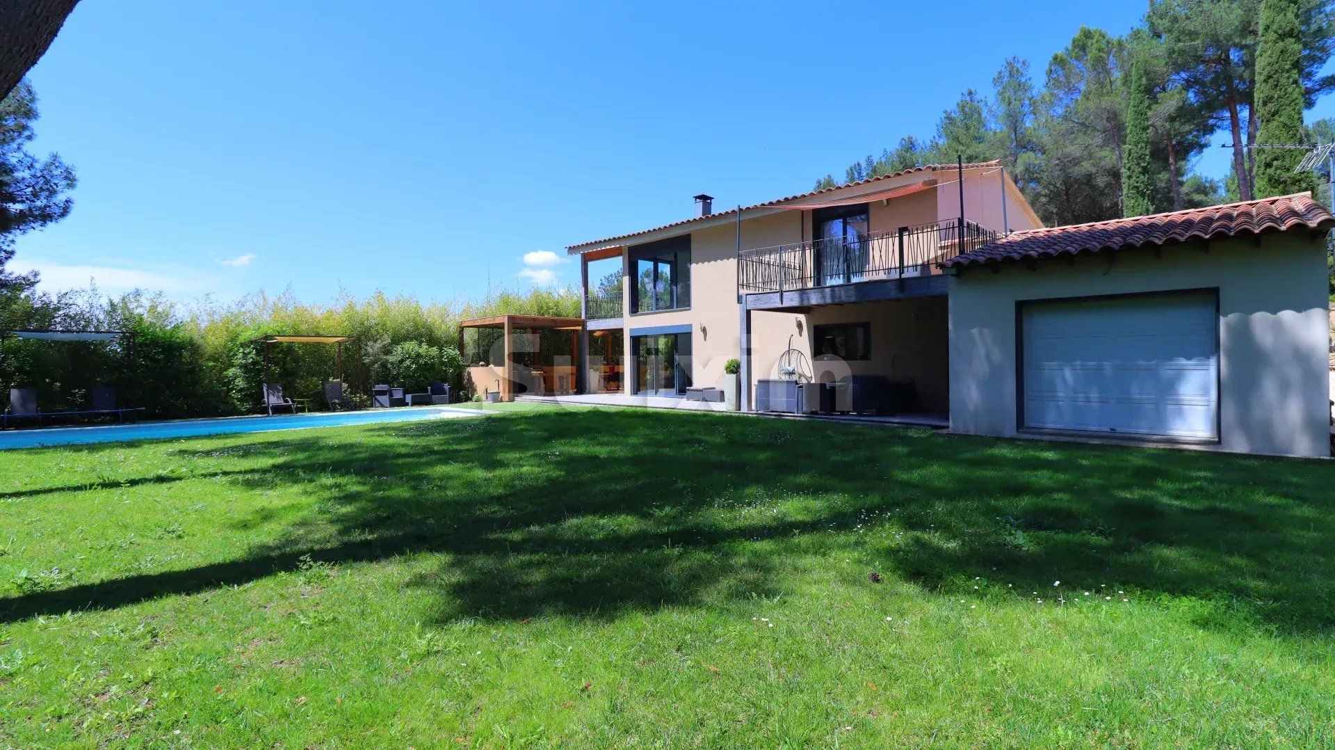 villa 5 Quartos para venda sobre Aix-en-Provence (13100)