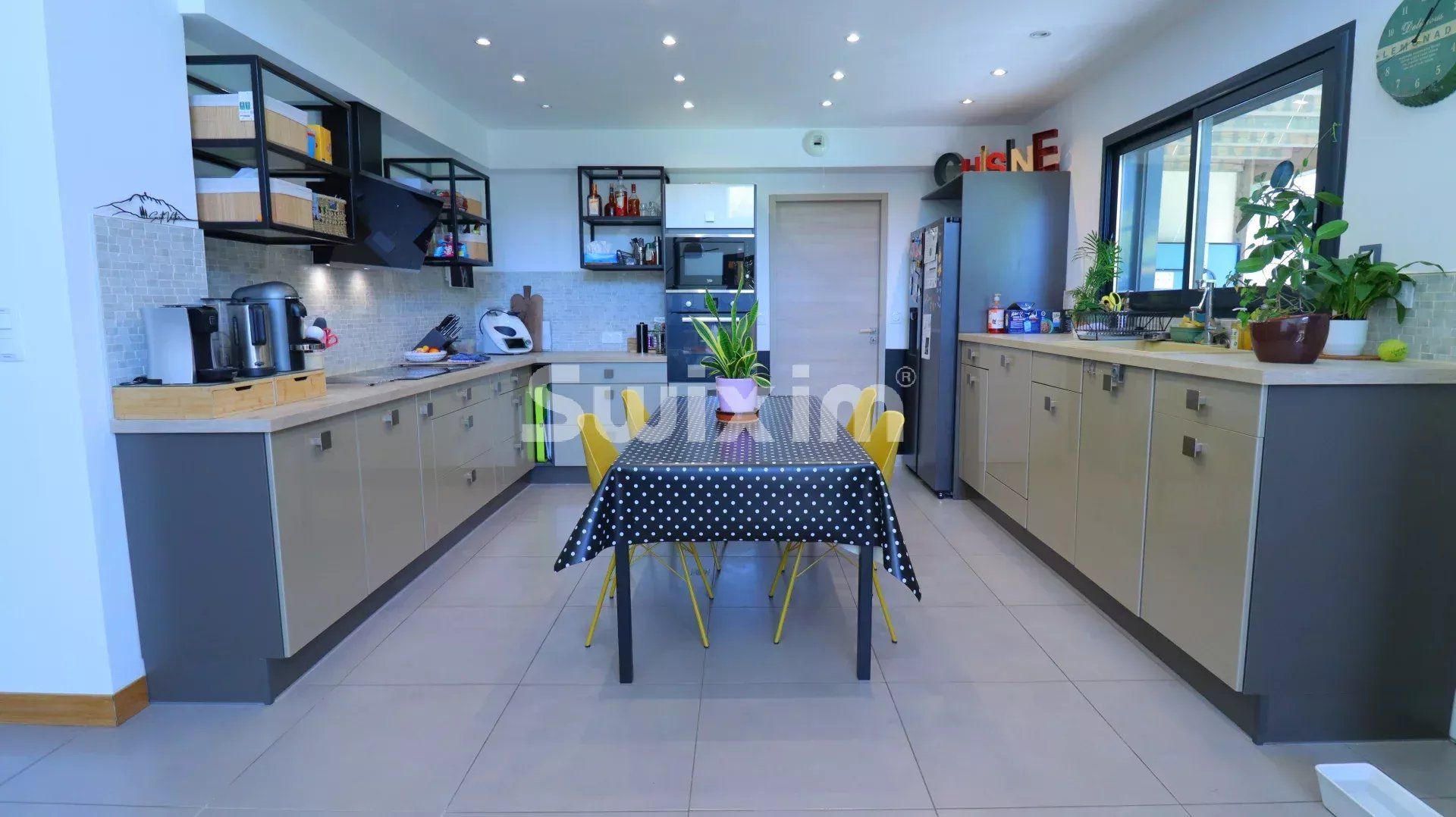 villa 5 Salas en venta en Aix-en-Provence (13100)