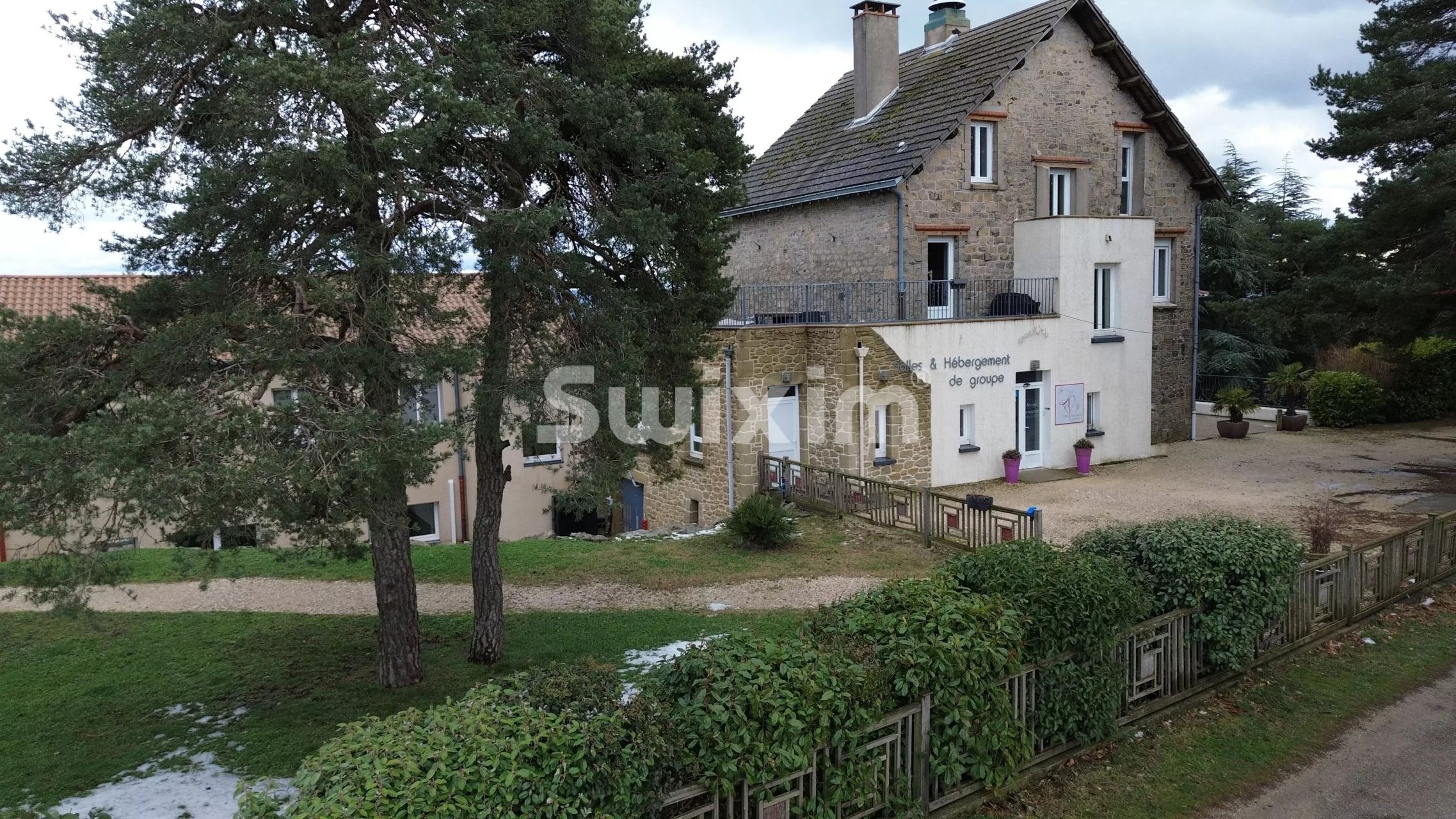 propriété 20 Pièces en vente sur Saint-Romain-de-Lerps (07130)