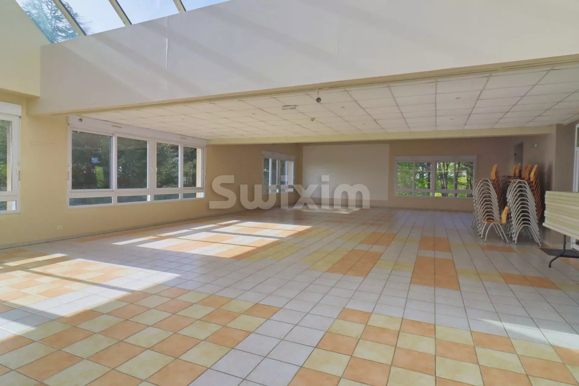 propriété 20 Pièces en vente sur Saint-Romain-de-Lerps (07130)